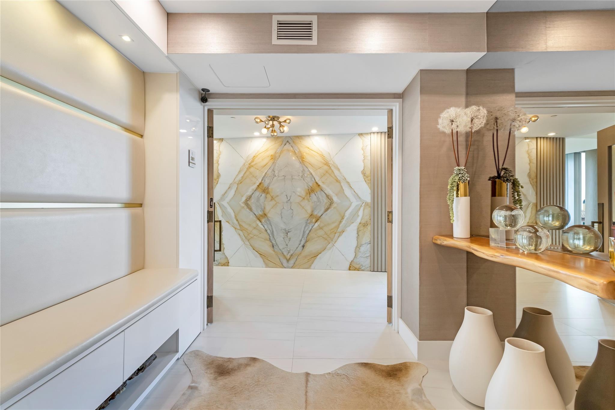 2200 N Ocean Blvd S501, Fort Lauderdale, FL, 33305/$45,000 3 2200 N Ocean Blvd S501