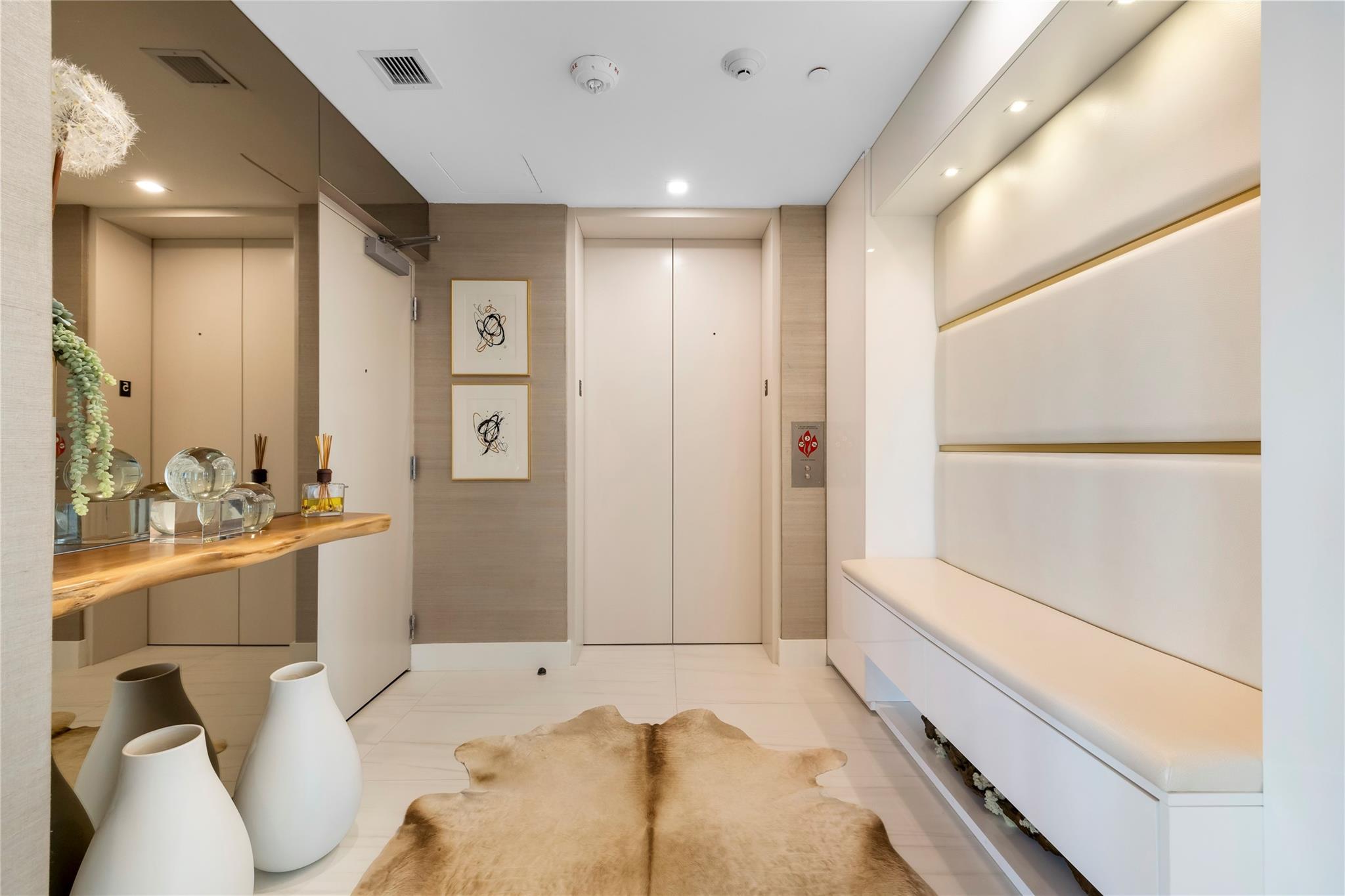 2200 N Ocean Blvd S501, Fort Lauderdale, FL, 33305/$45,000 2 2200 N Ocean Blvd S501