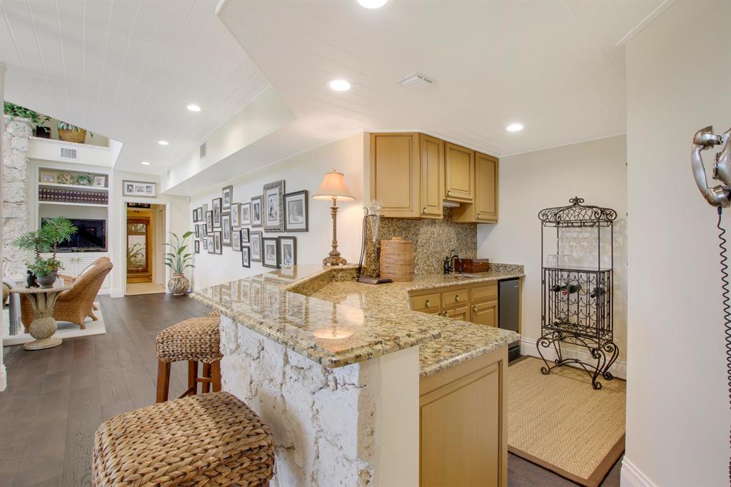 INDIAN HILLS - Residential