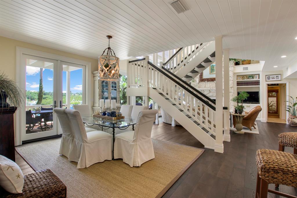 INDIAN HILLS - Residential