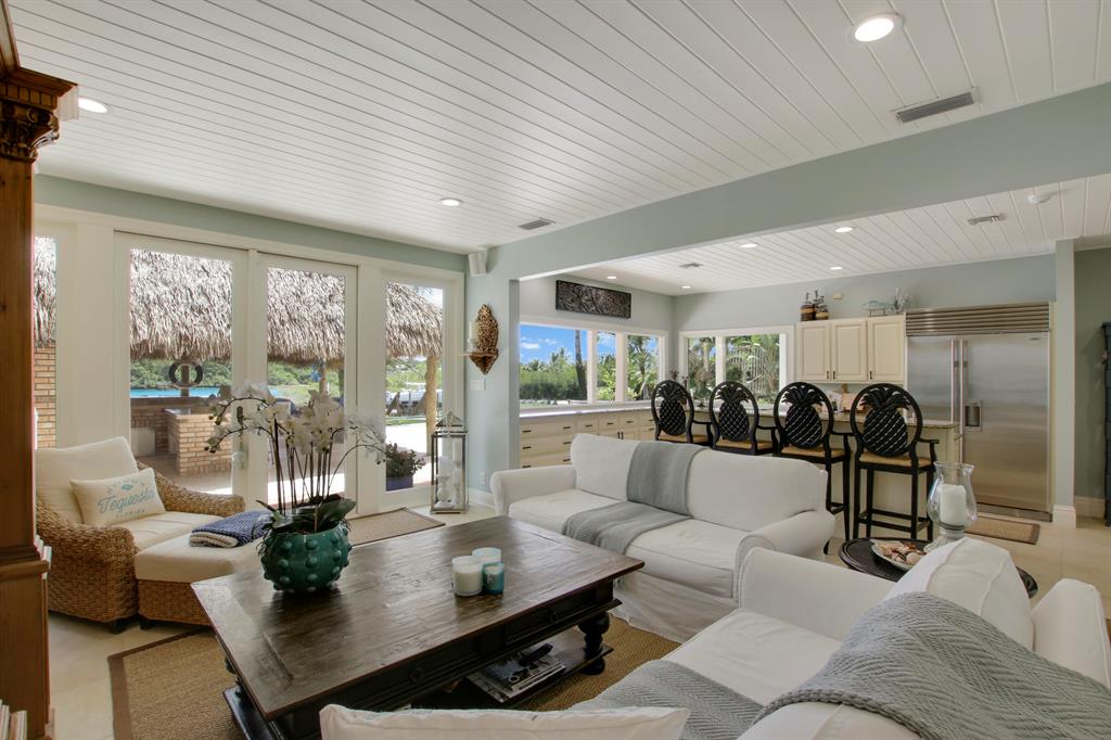 INDIAN HILLS - Residential