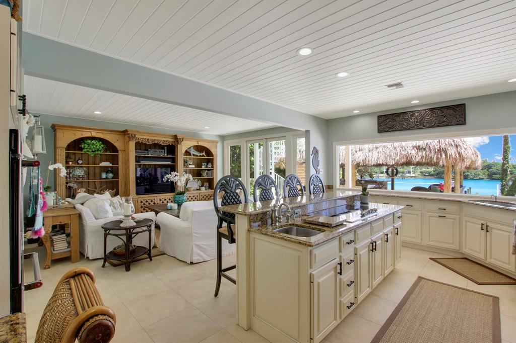 INDIAN HILLS - Residential