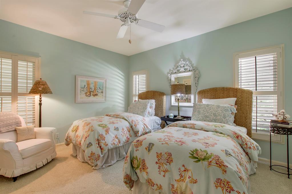 INDIAN HILLS - Residential