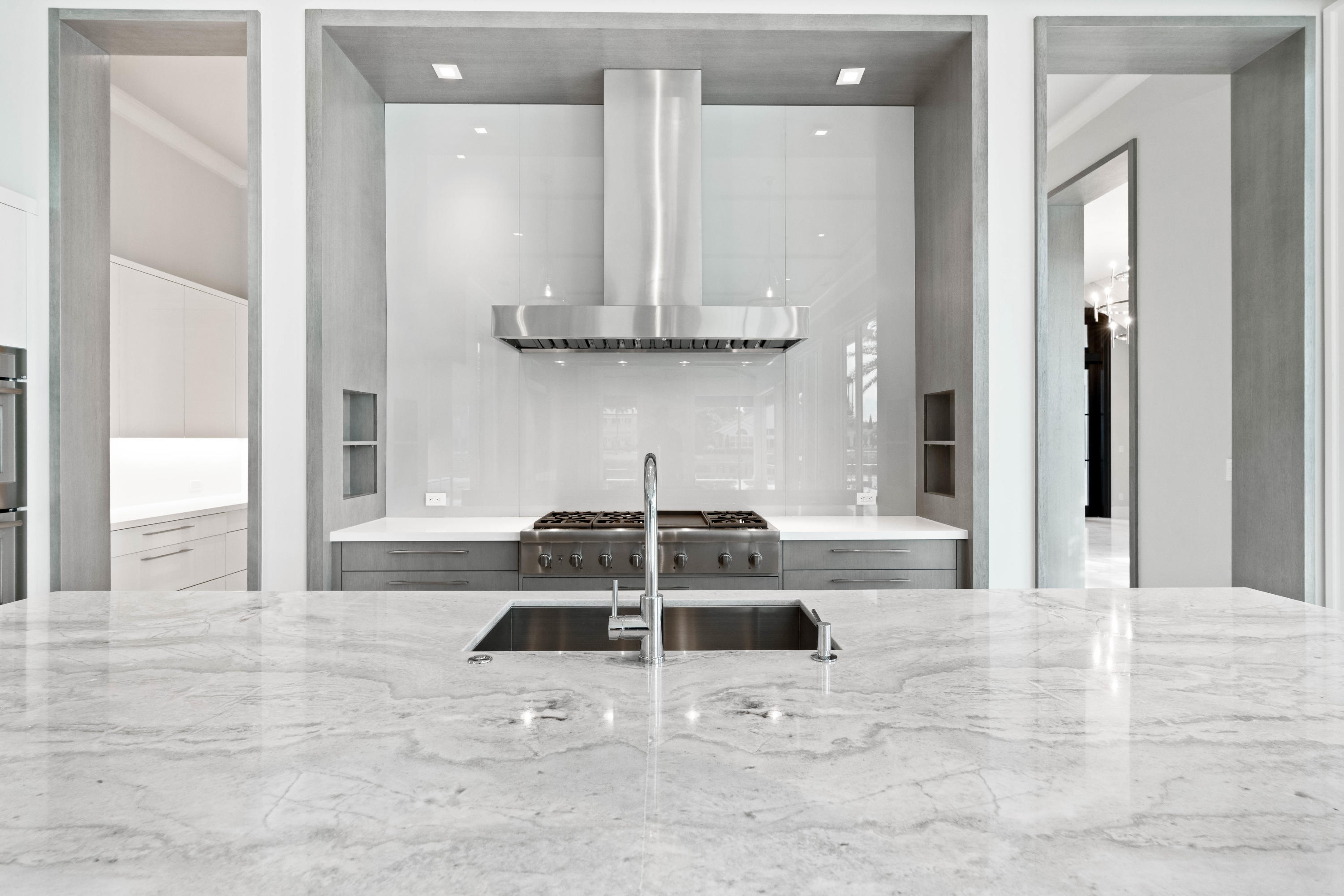 ADMIRALS COVE - Residential