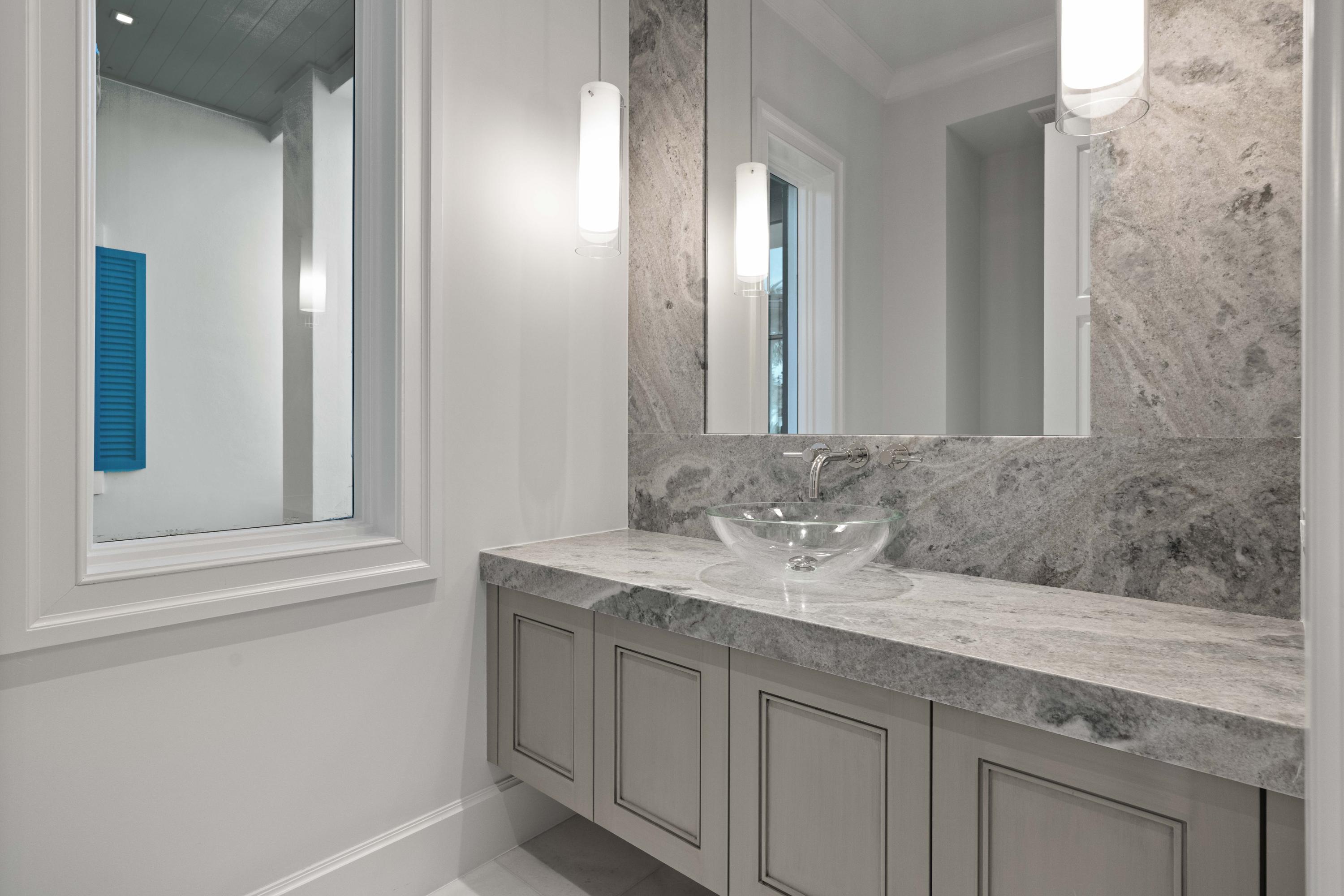 ADMIRALS COVE - Residential