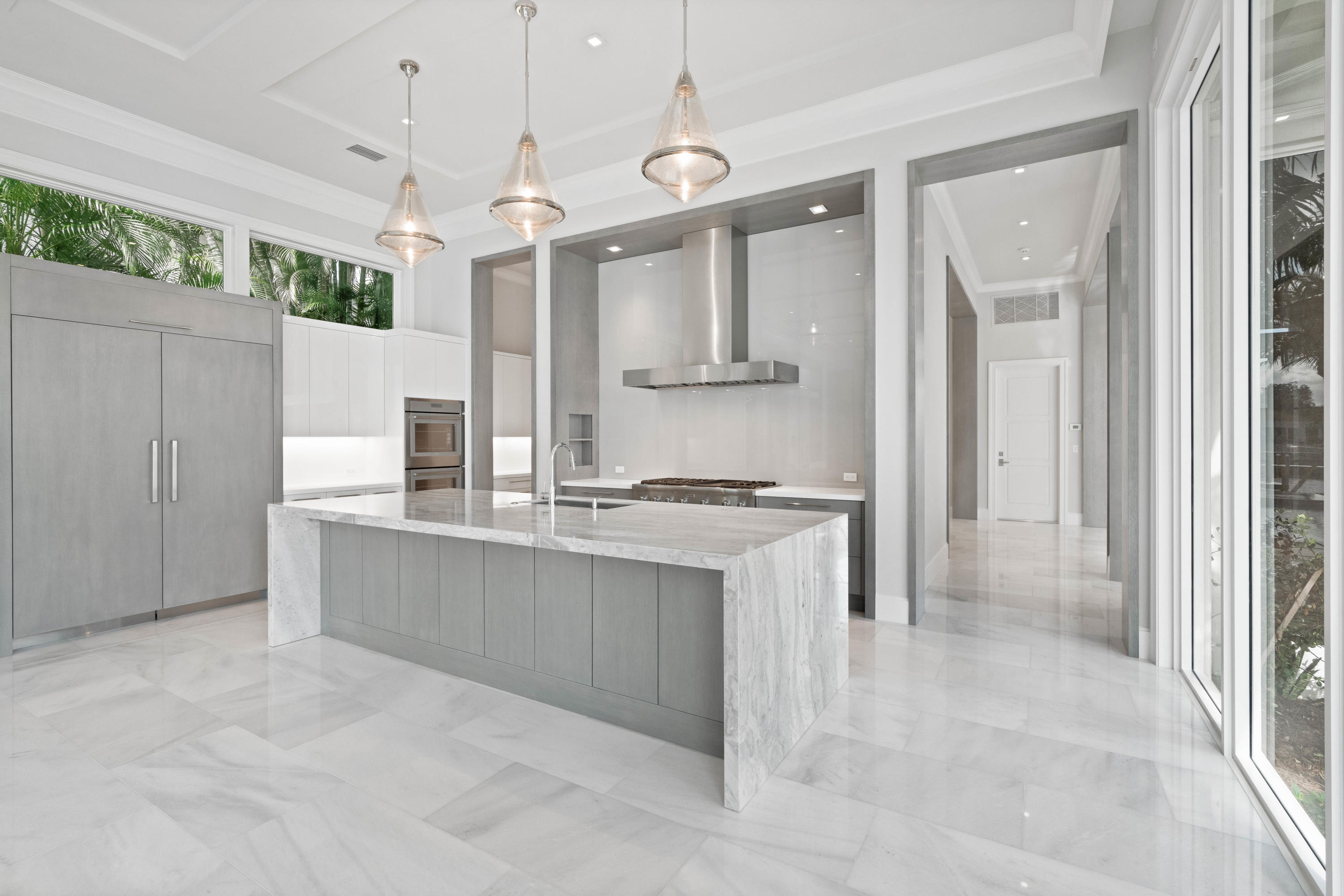 ADMIRALS COVE - Residential