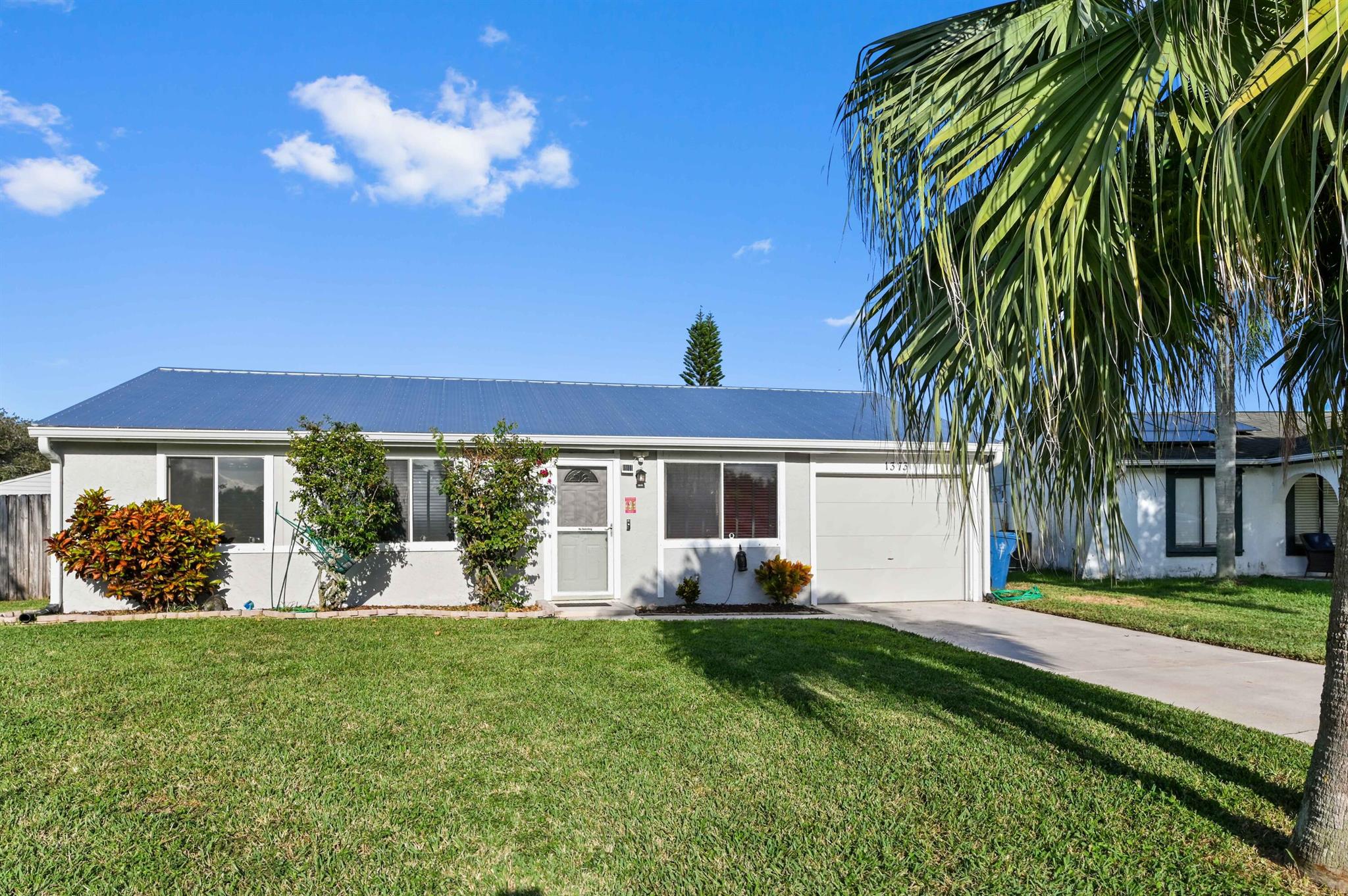 View photos, virtual tours, details... 1373 Elmbank Way