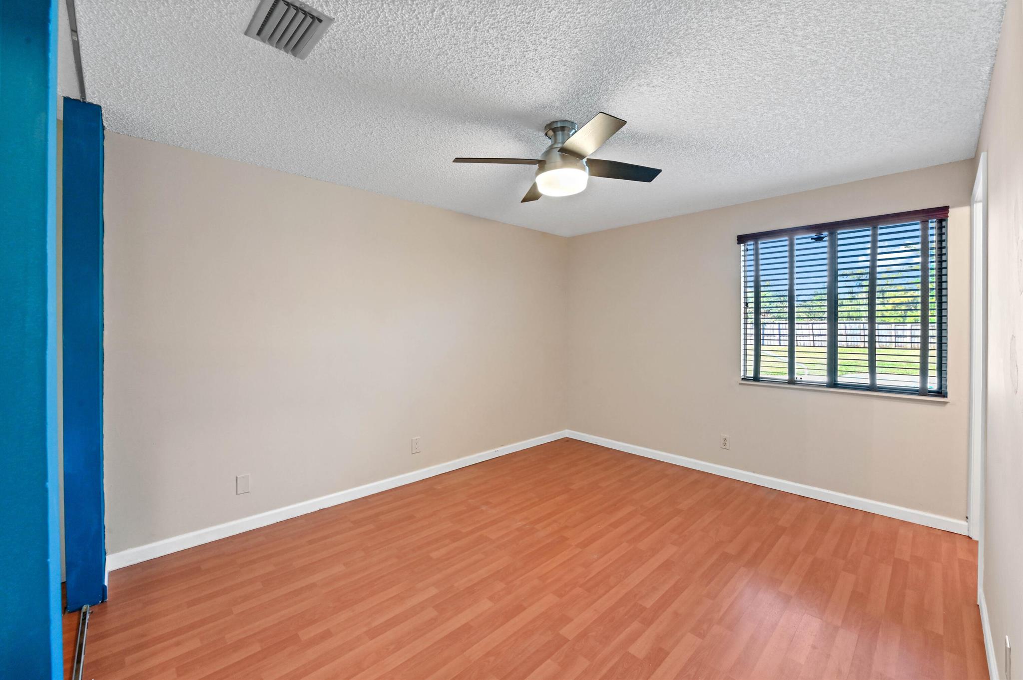 COUNTERPOINT ESTATES - Residential