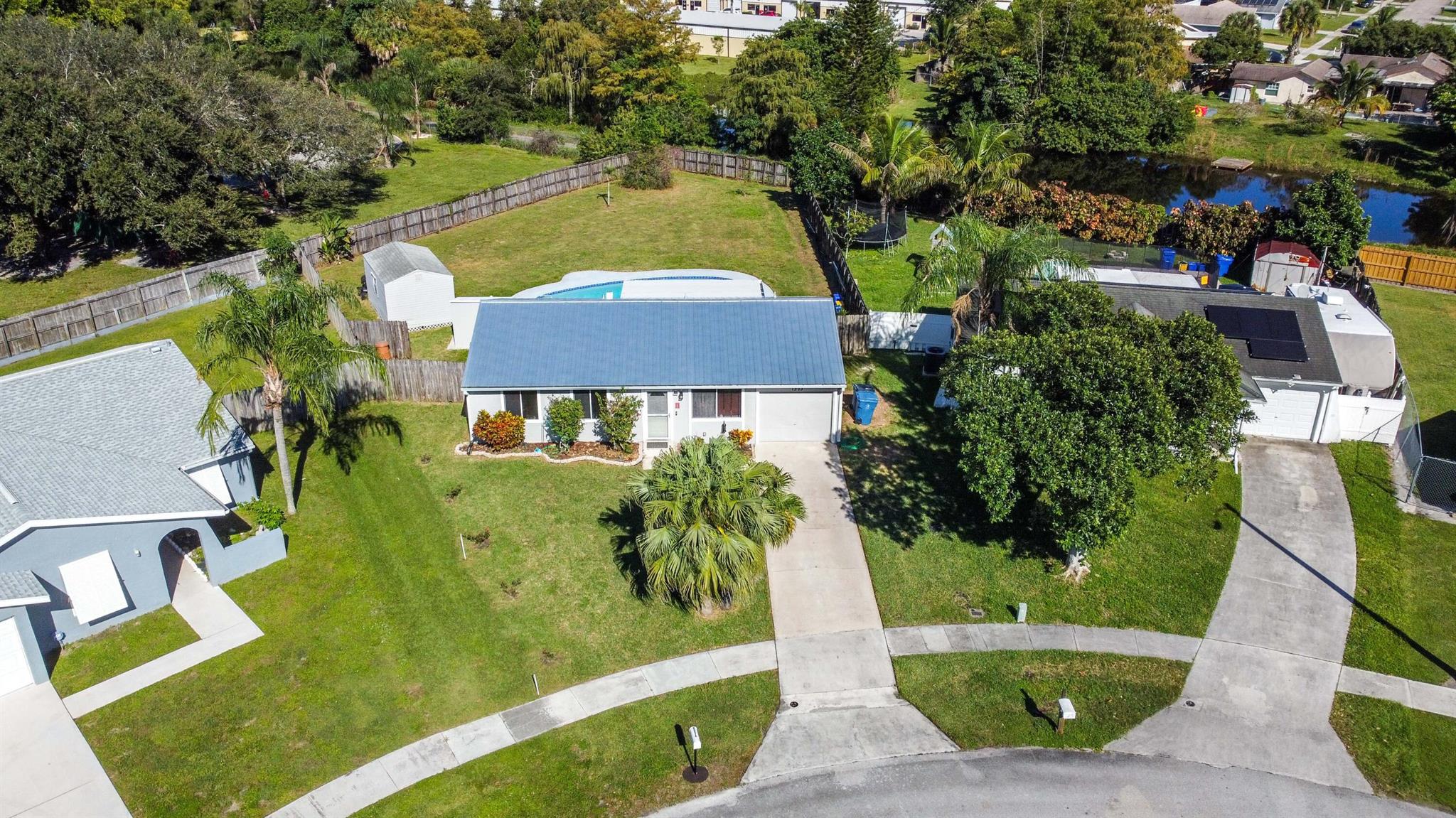 COUNTERPOINT ESTATES - Residential