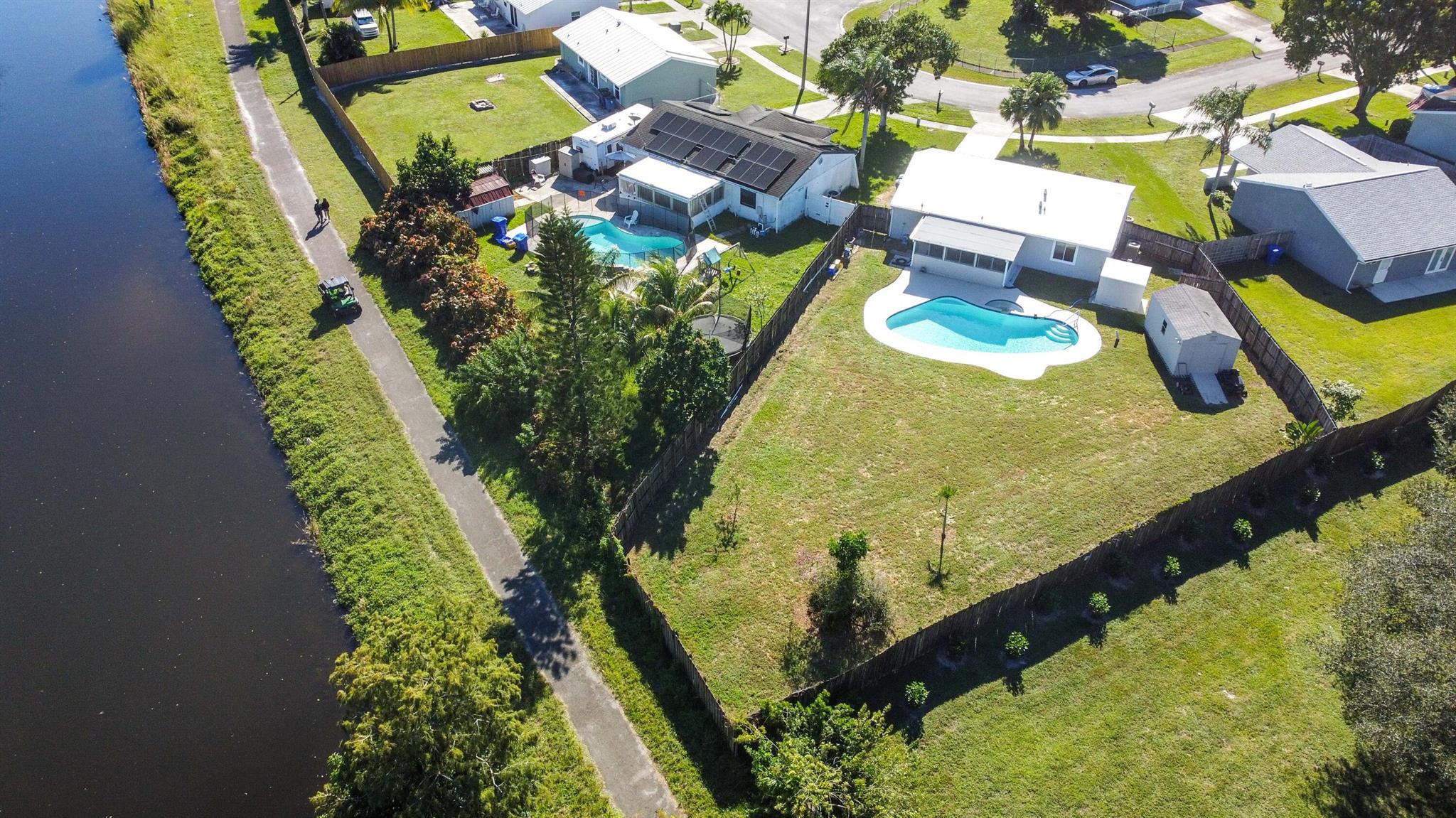 COUNTERPOINT ESTATES - Residential