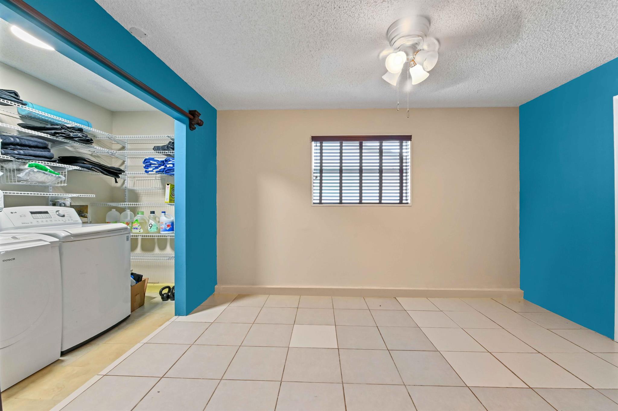 COUNTERPOINT ESTATES - Residential