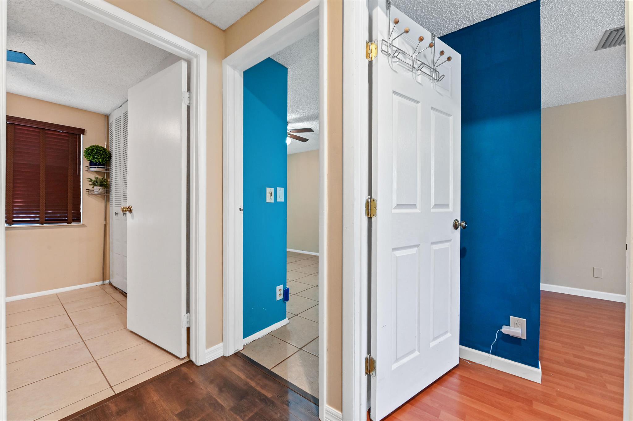 COUNTERPOINT ESTATES - Residential