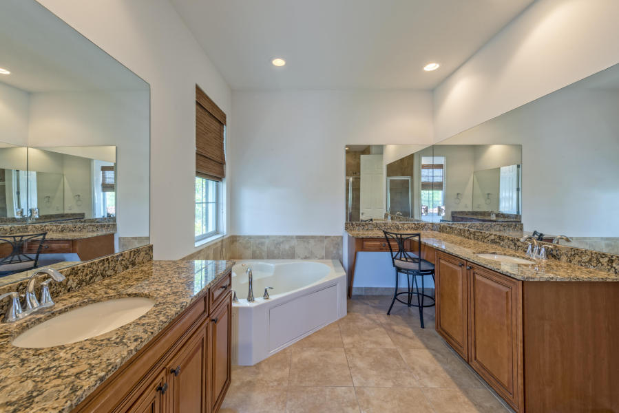 CANTERBURY PLACE - Residential Lease