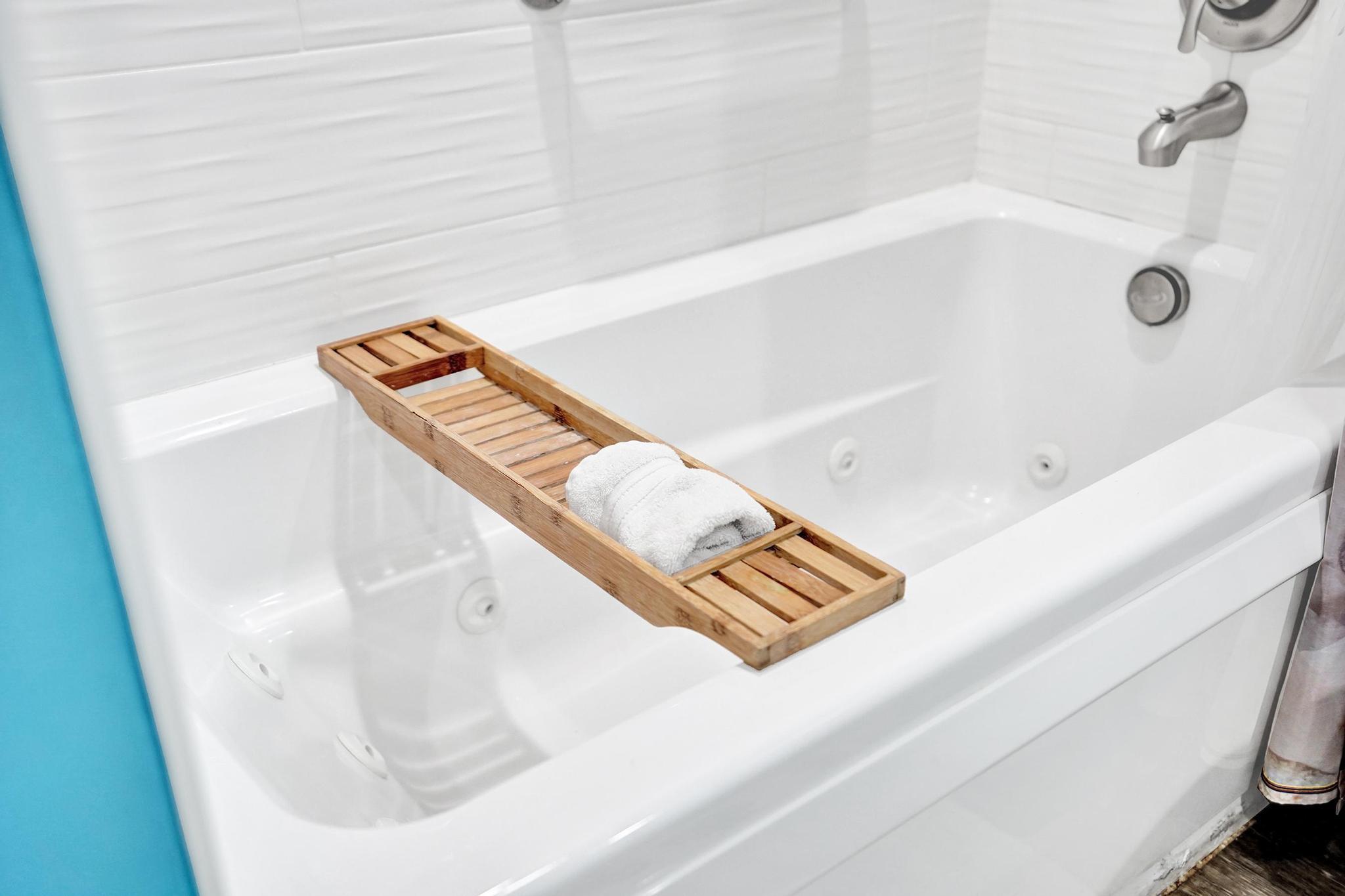 KINGS POINT PIEDMONT CONDOS - Residential