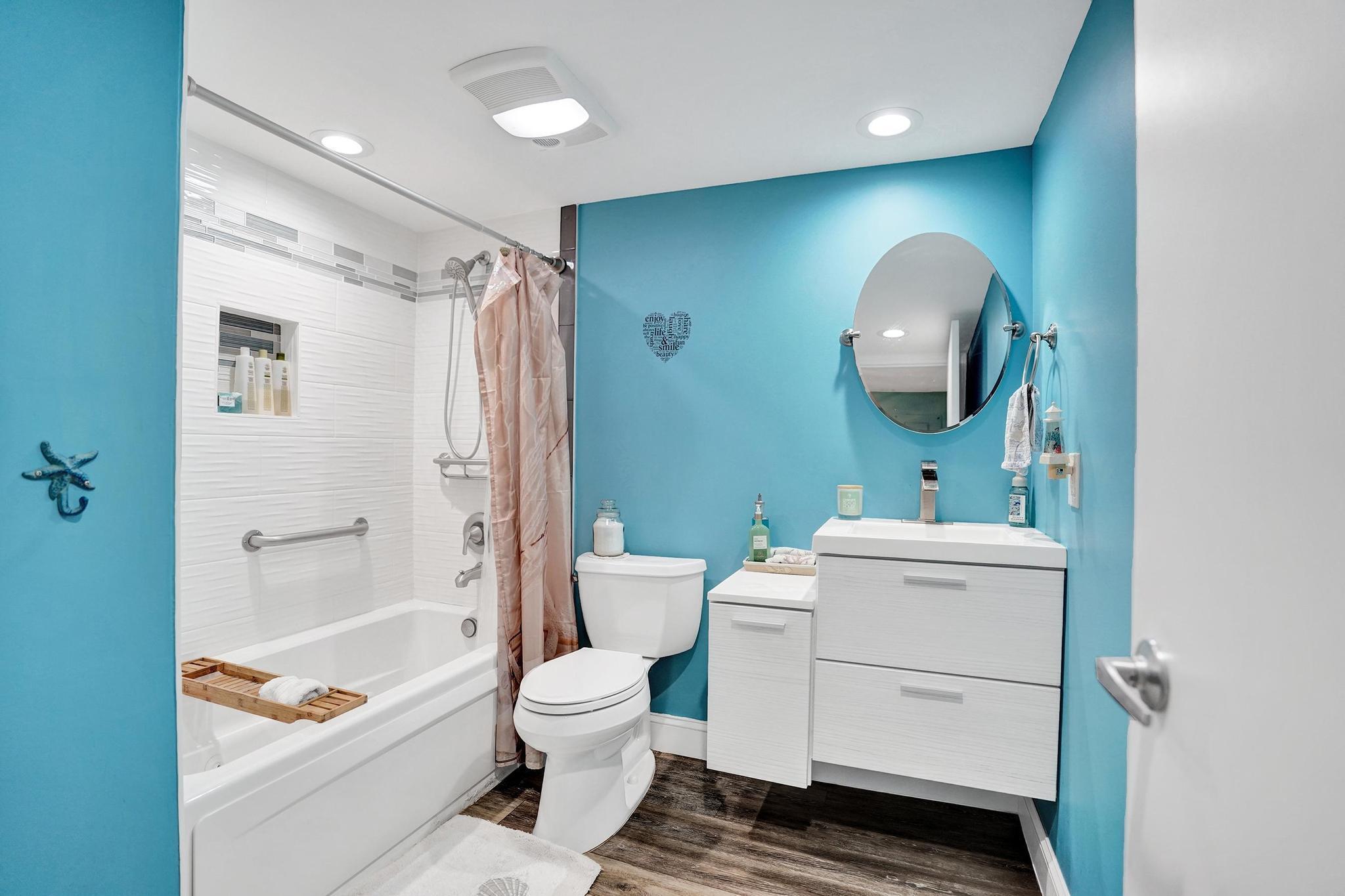 KINGS POINT PIEDMONT CONDOS - Residential