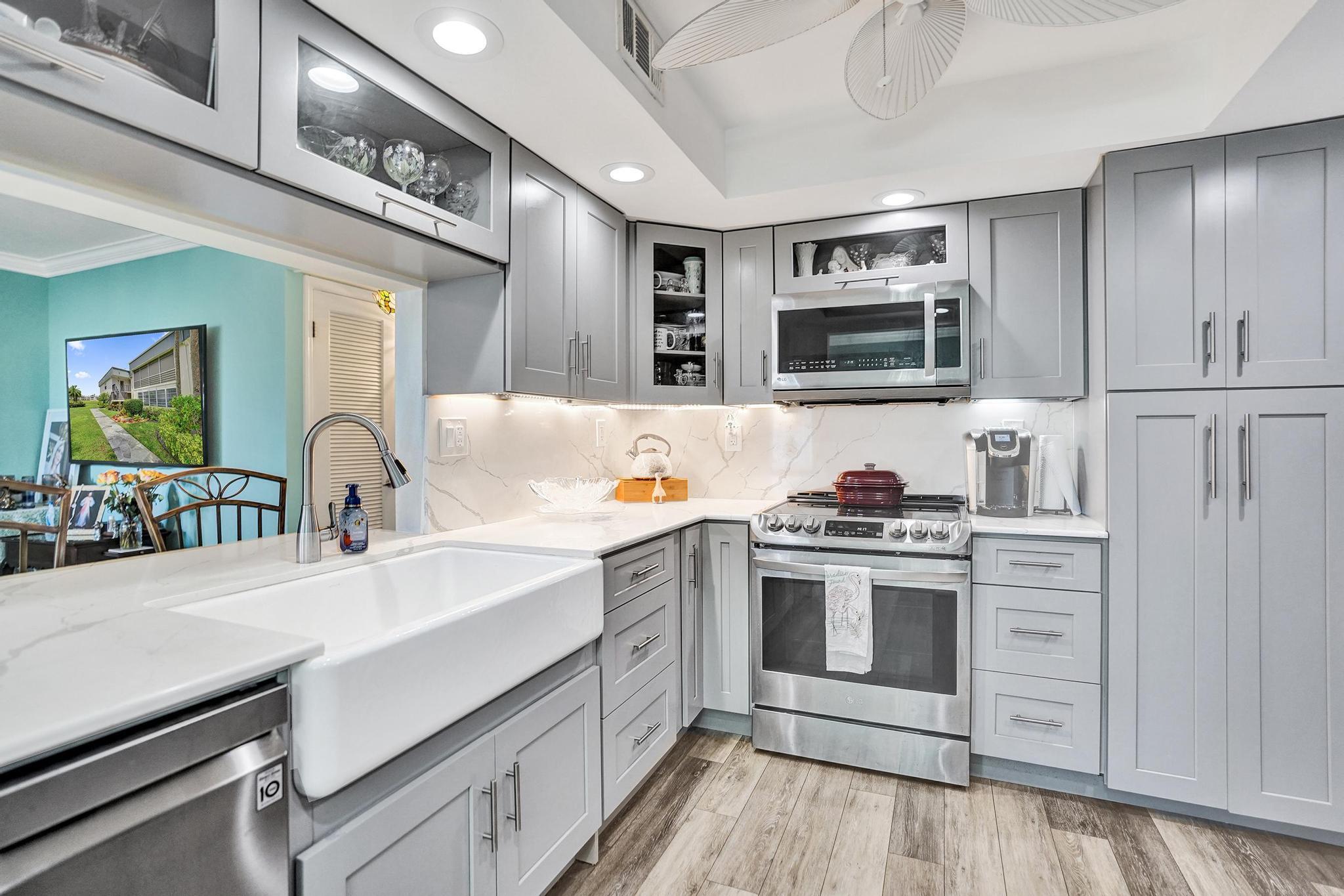 KINGS POINT PIEDMONT CONDOS - Residential