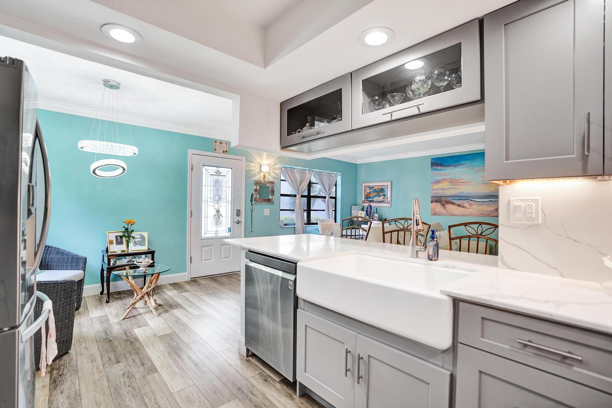 KINGS POINT PIEDMONT CONDOS - Residential