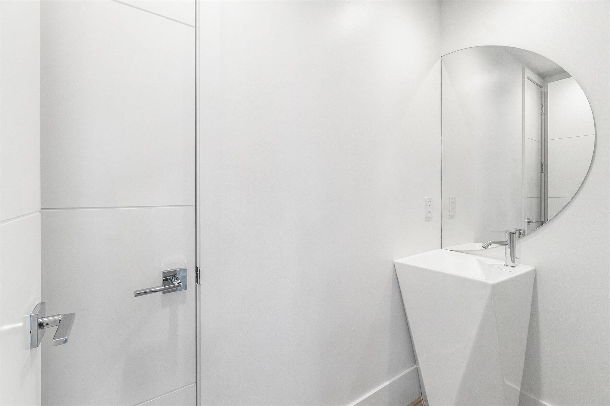 CENTENNIAL SQUARE - Residential