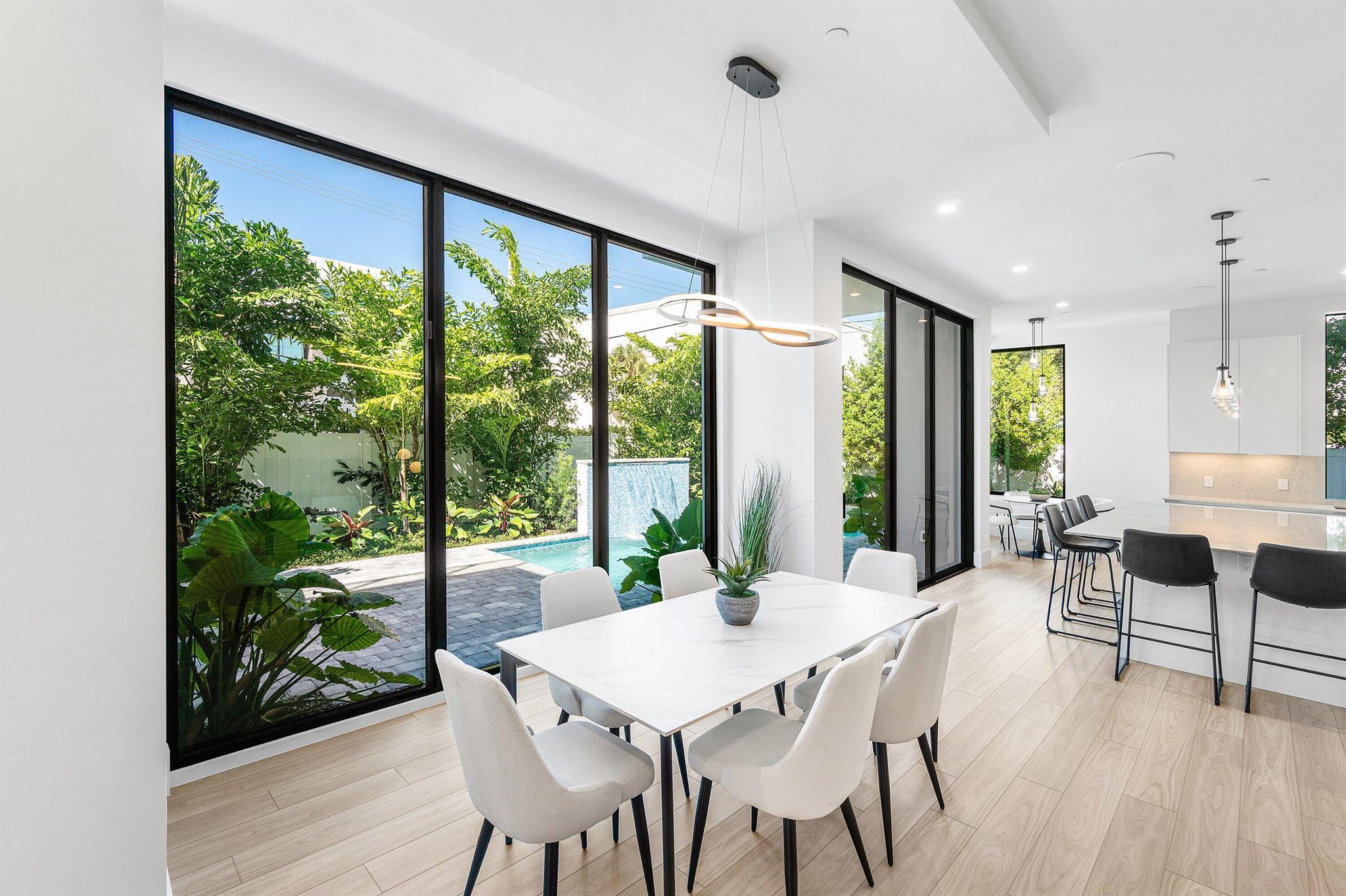 CENTENNIAL SQUARE - Residential