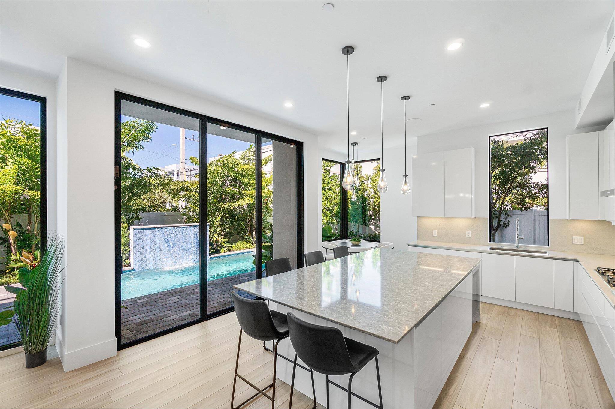 CENTENNIAL SQUARE - Residential