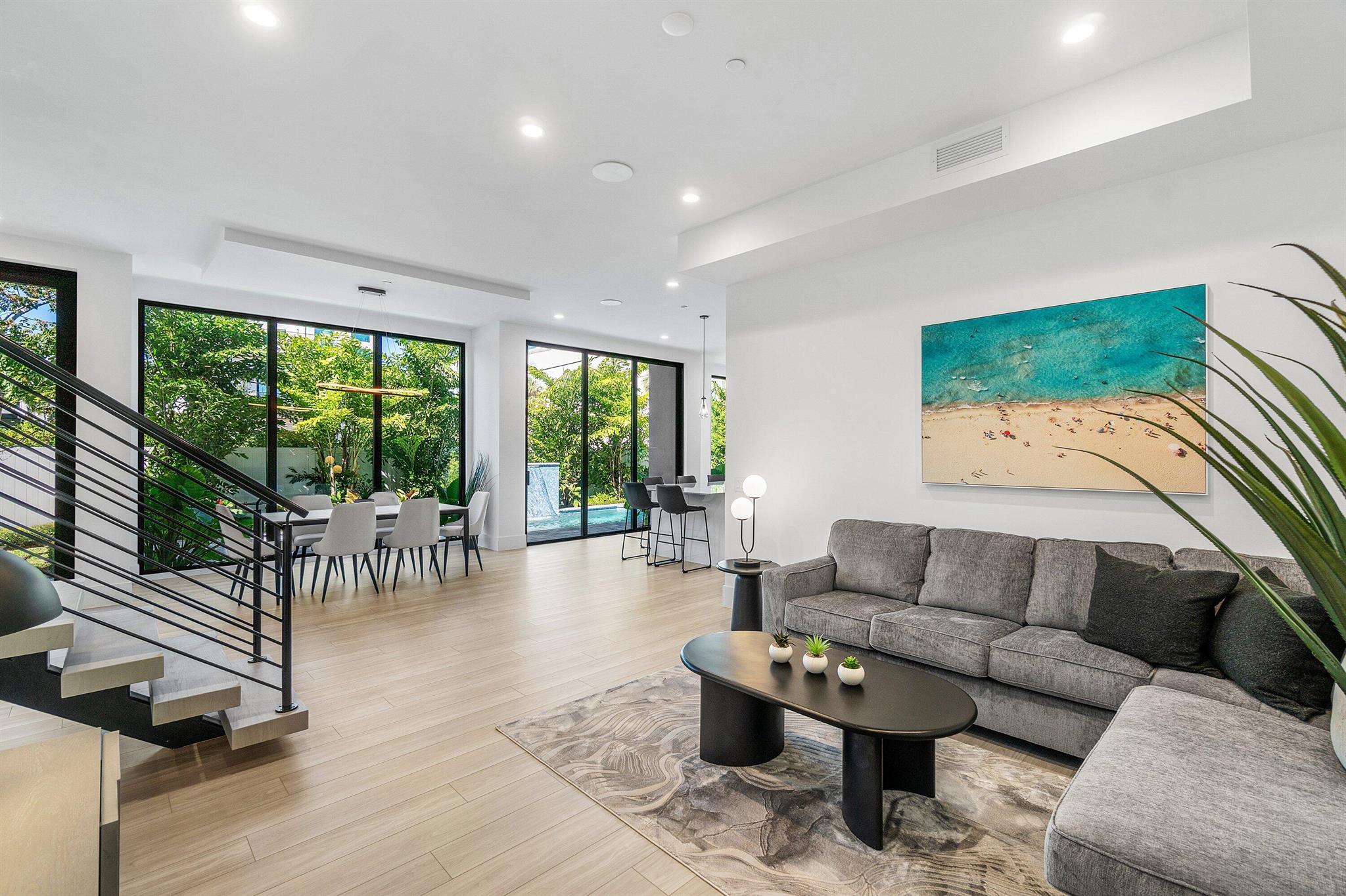 CENTENNIAL SQUARE - Residential