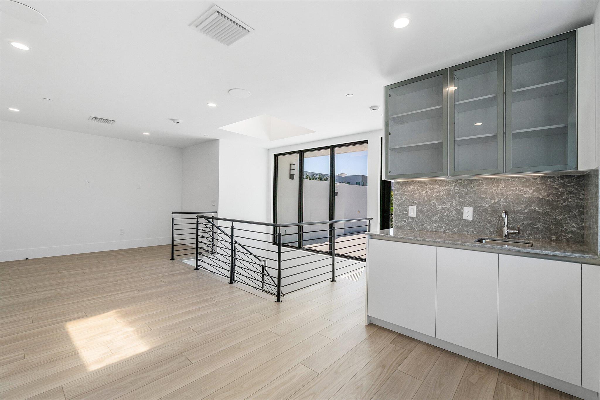 CENTENNIAL SQUARE - Residential