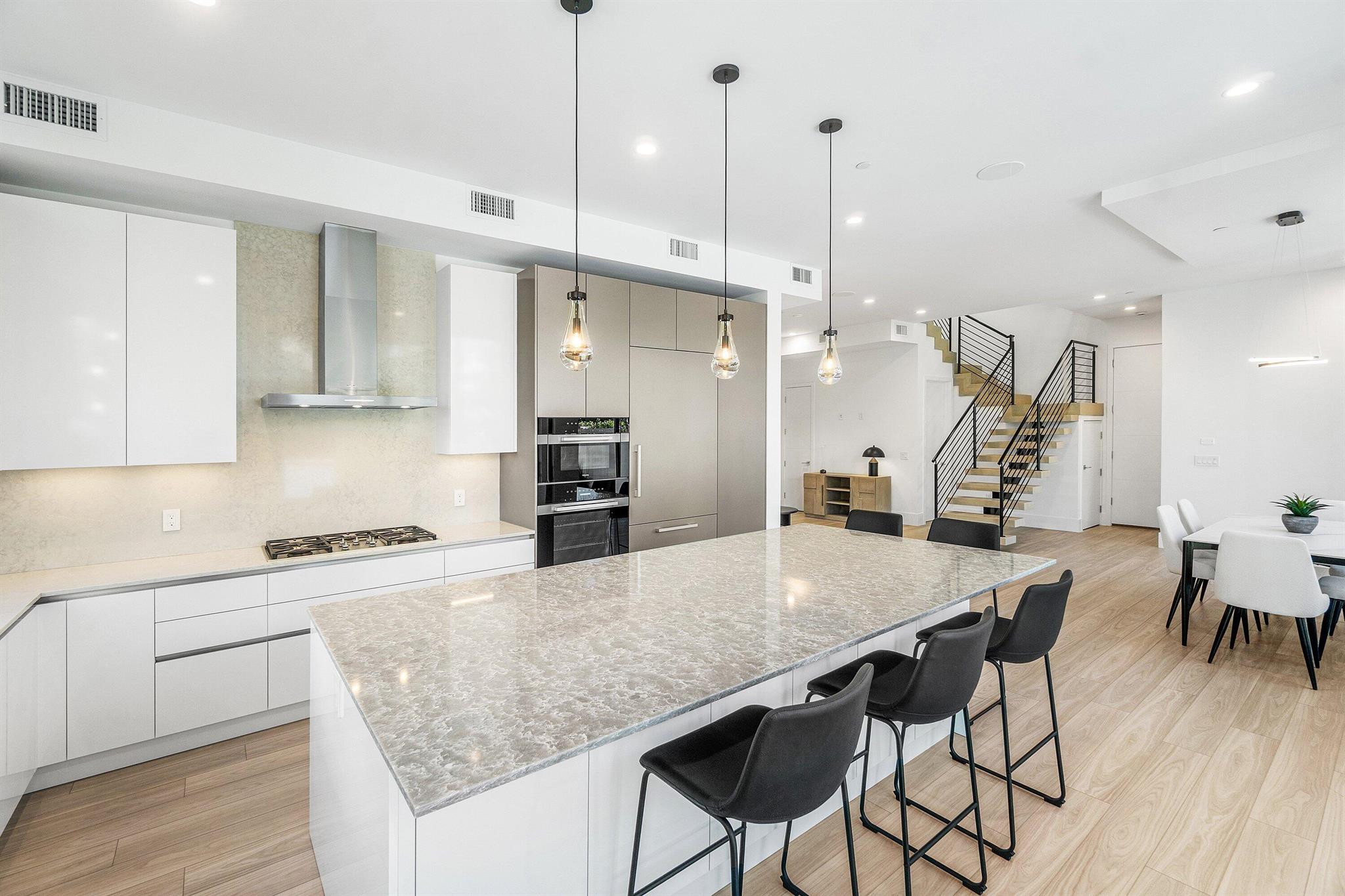 CENTENNIAL SQUARE - Residential