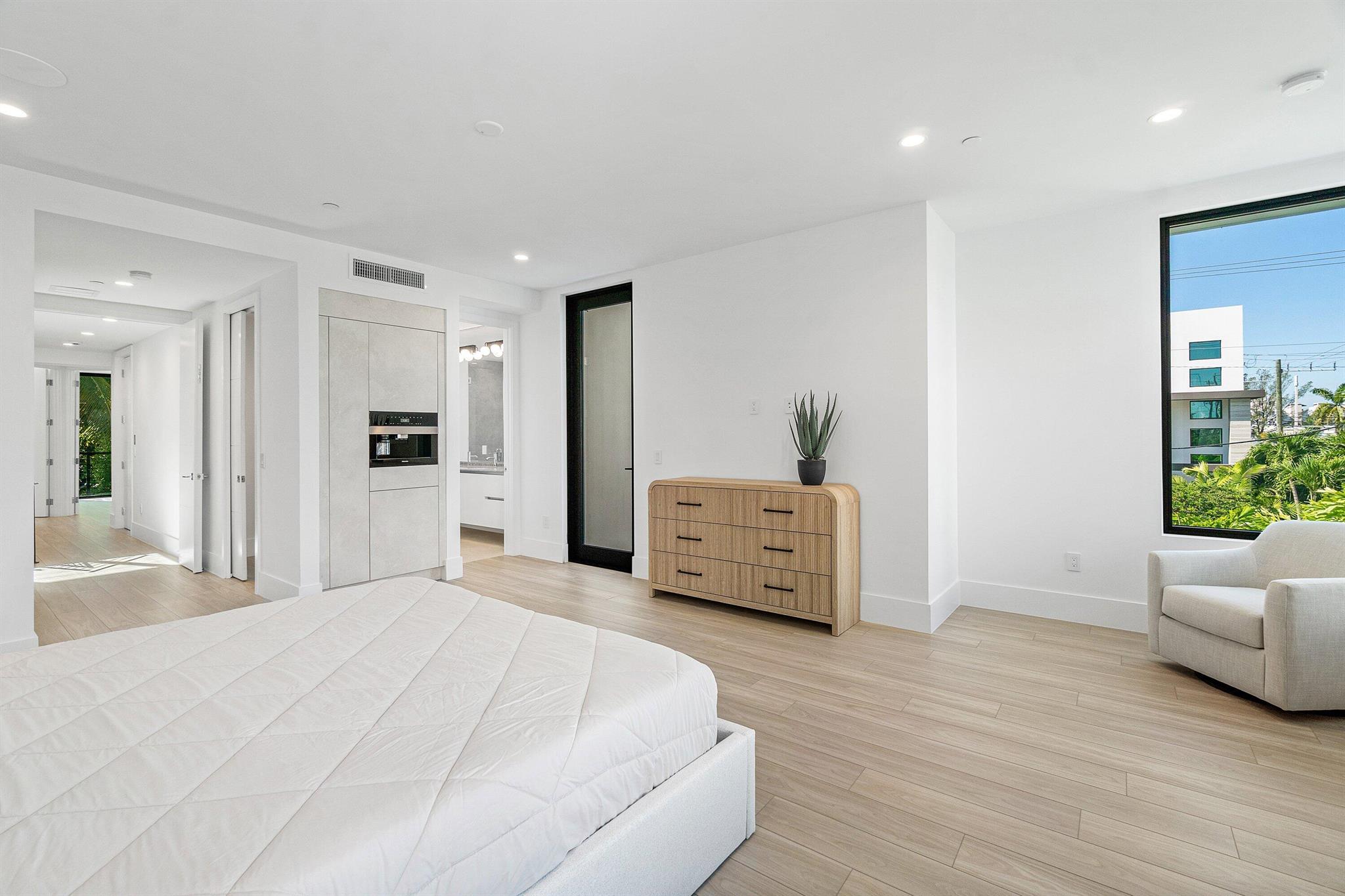 CENTENNIAL SQUARE - Residential