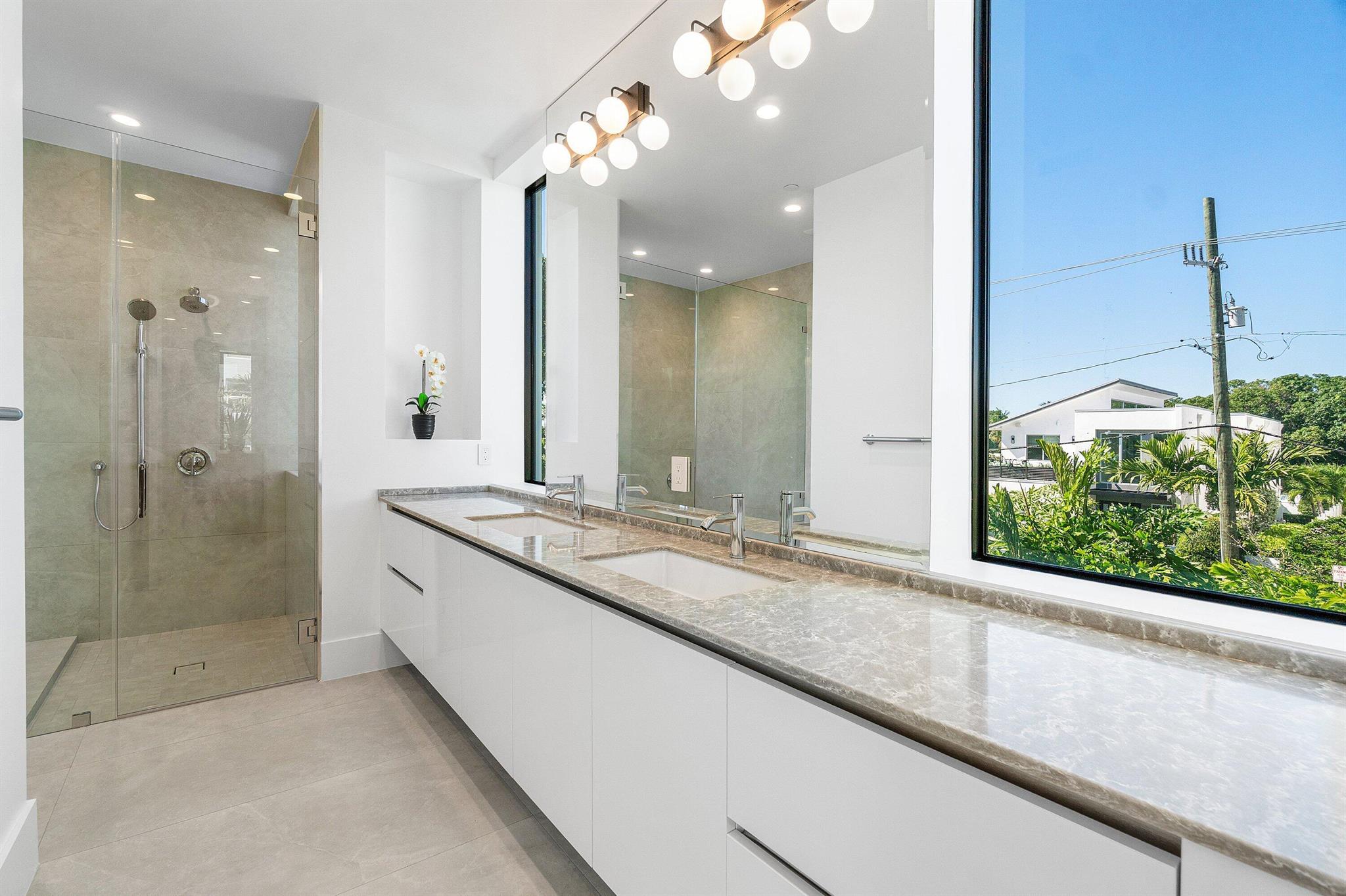 CENTENNIAL SQUARE - Residential