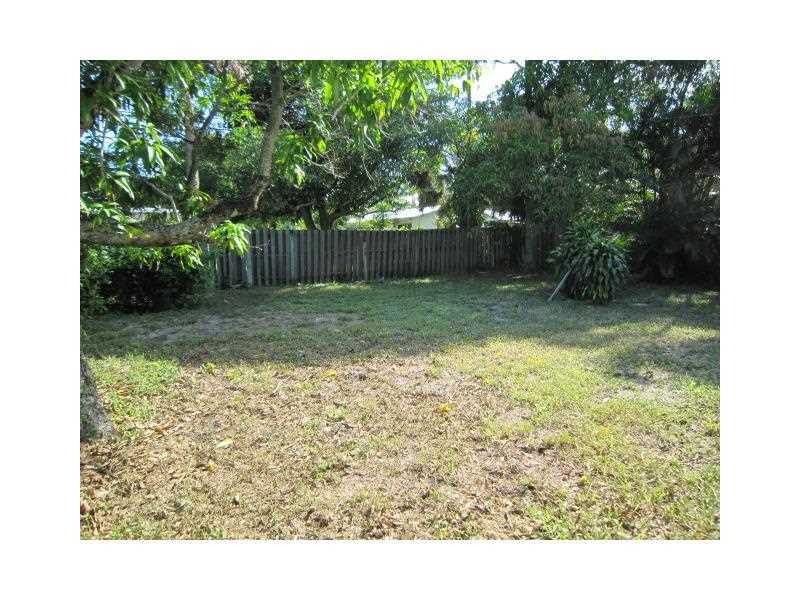 LAUDERDALE PARK - Residential