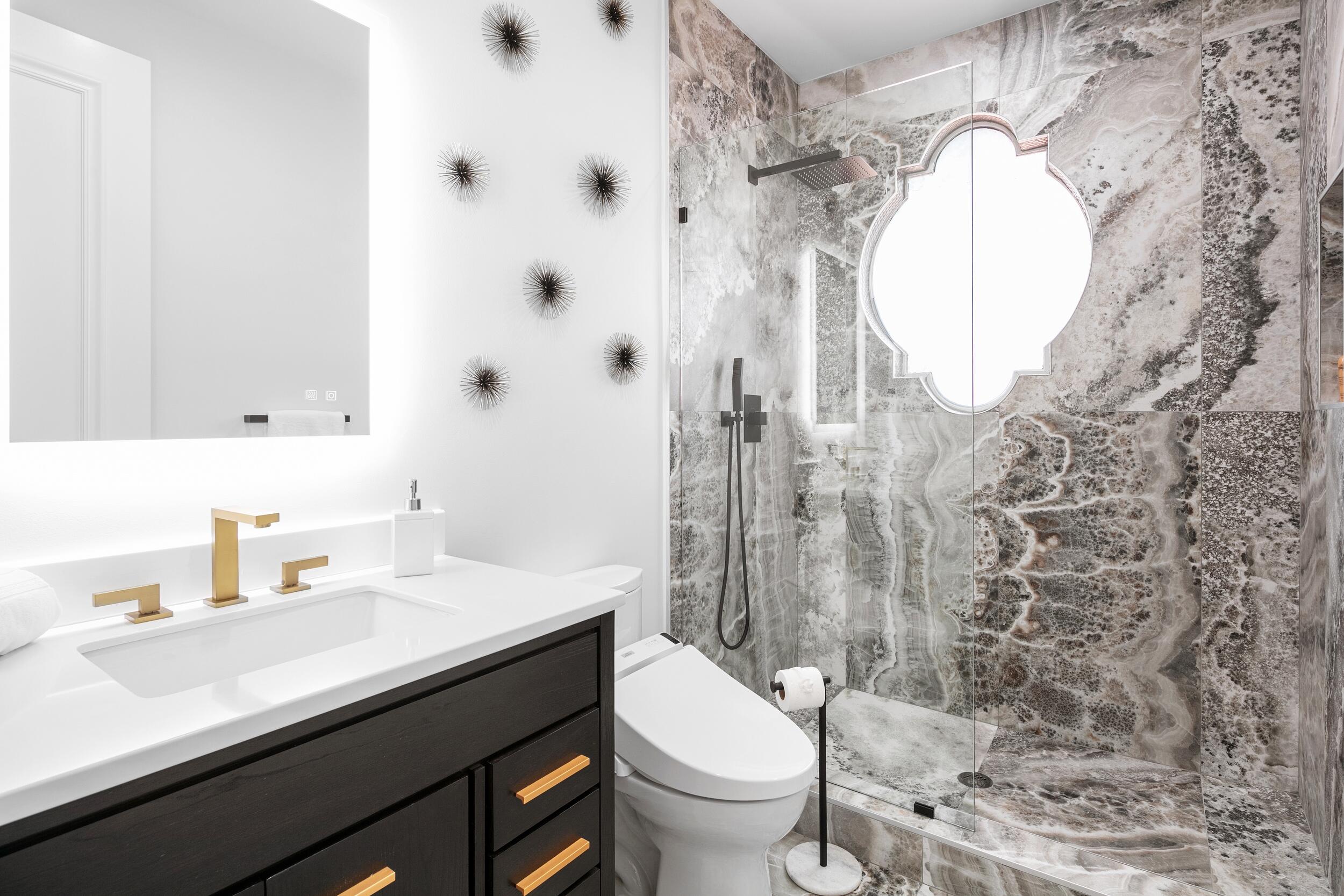 LONG LAKE ESTATES - Residential