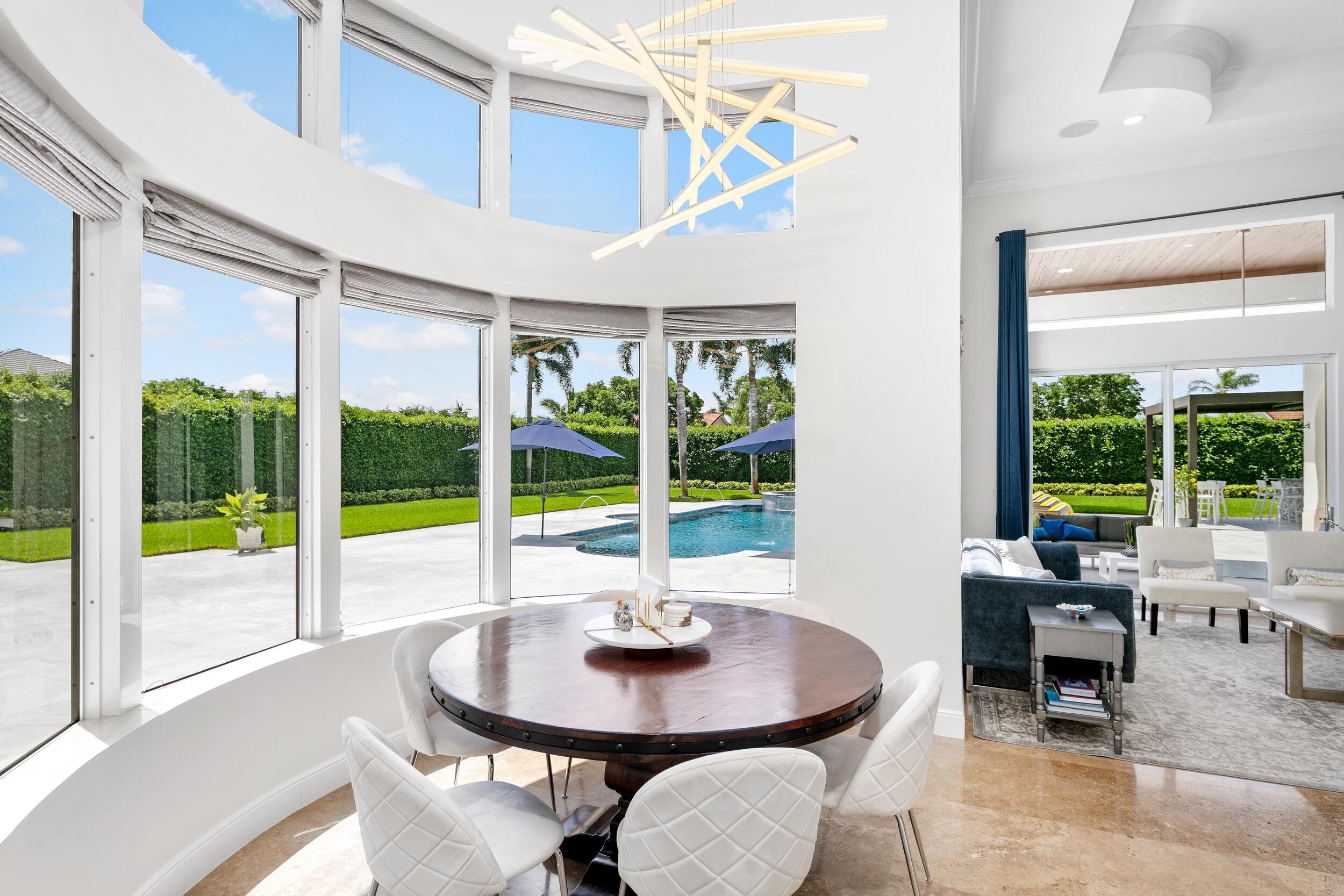 LONG LAKE ESTATES - Residential