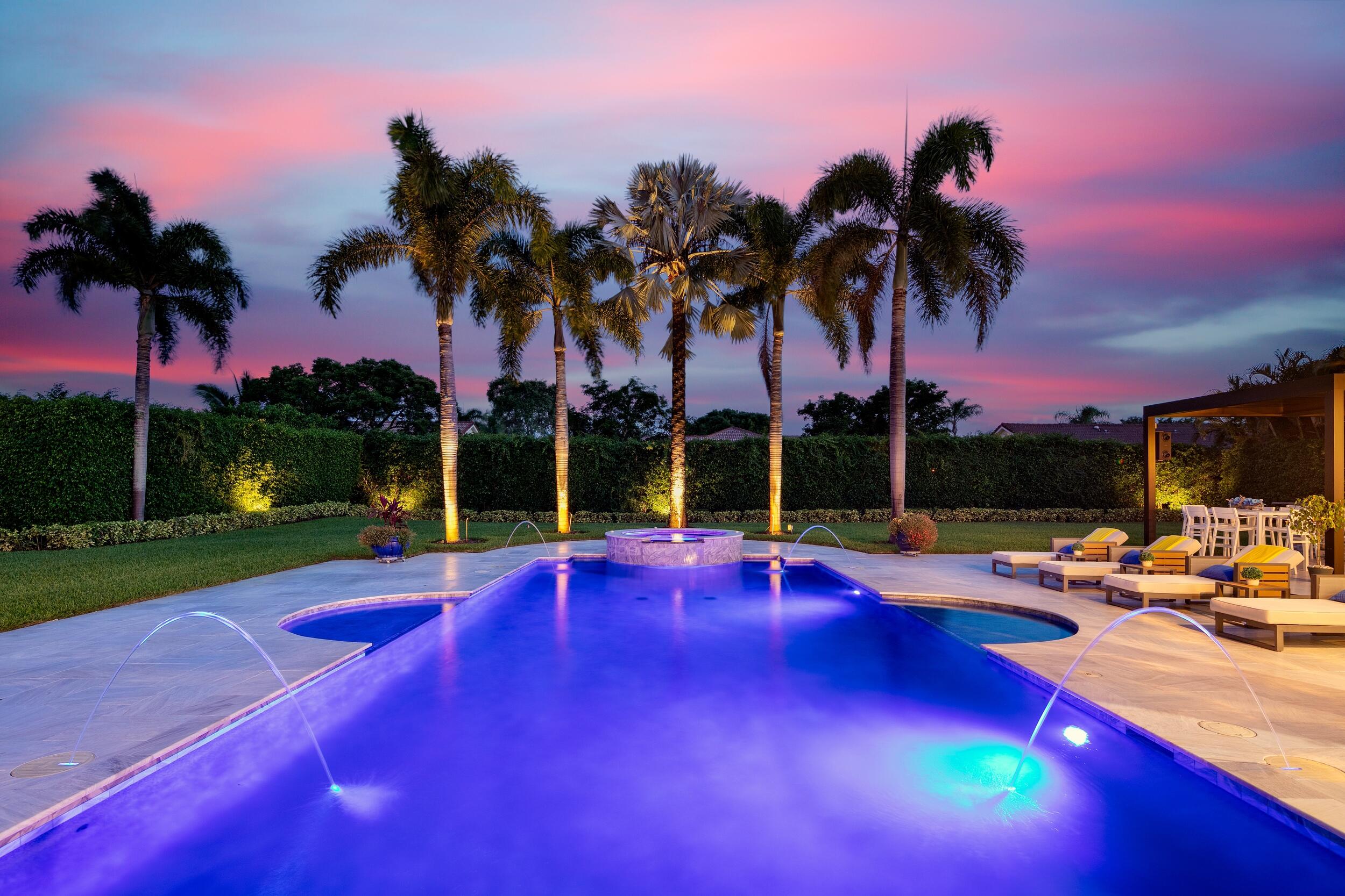 LONG LAKE ESTATES - Residential