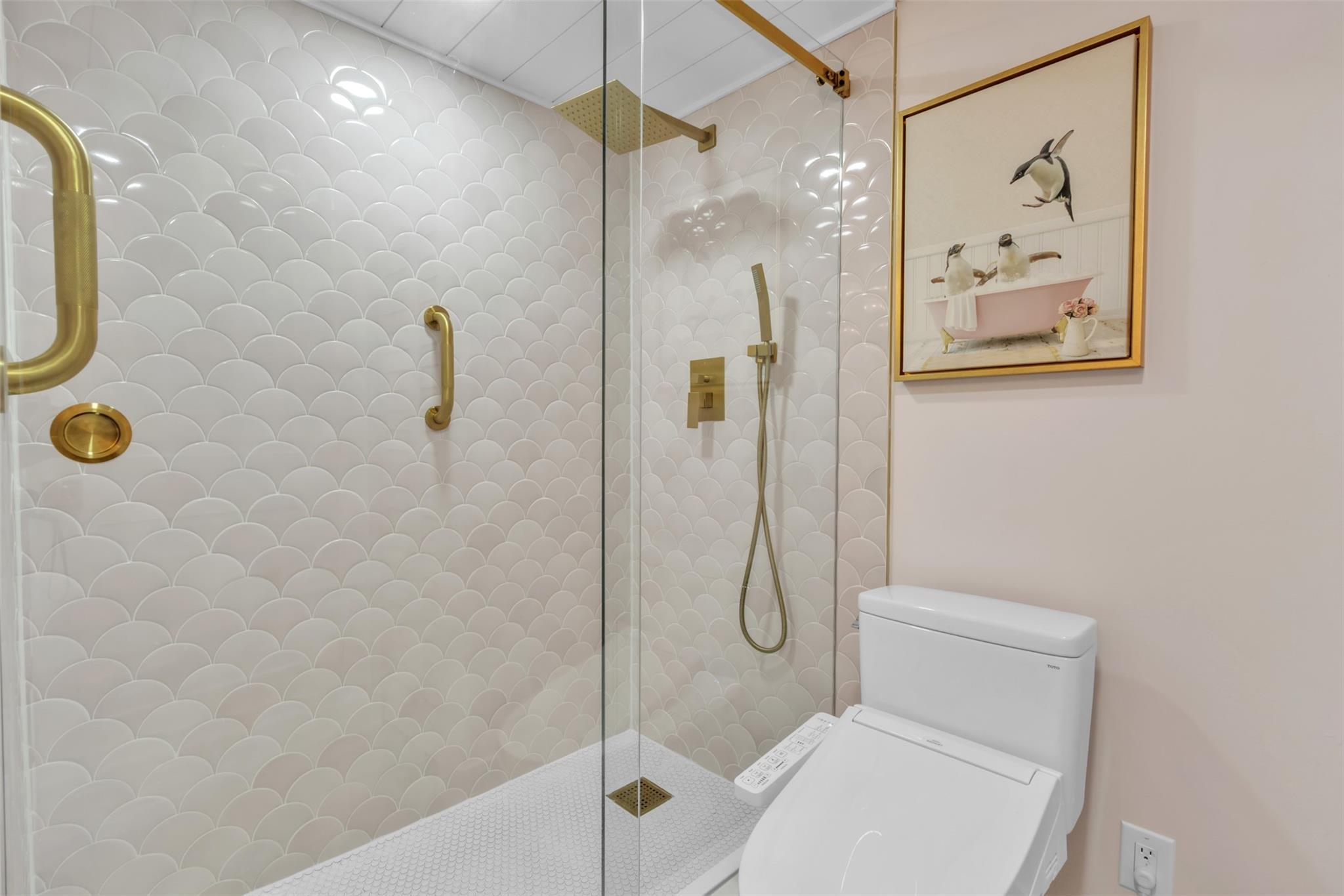 PRINCESS OF HUTCHINSON IS - Residential