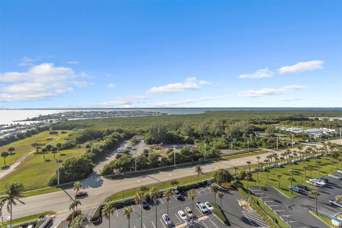 PRINCESS OF HUTCHINSON IS - Residential