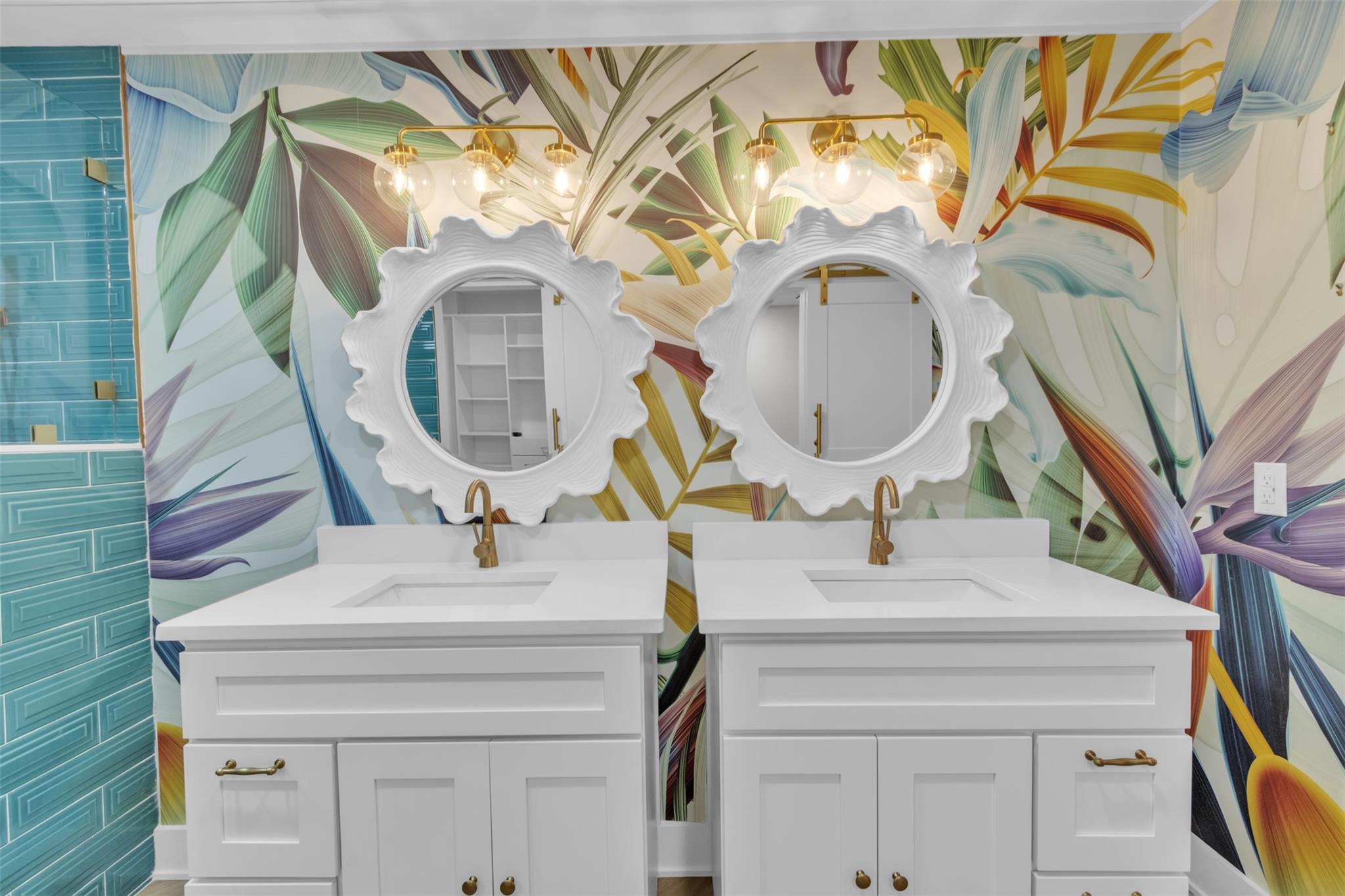 PRINCESS OF HUTCHINSON IS - Residential