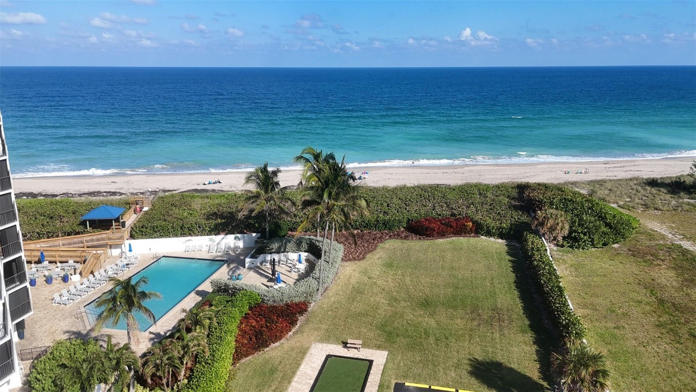 PRINCESS OF HUTCHINSON IS - Residential