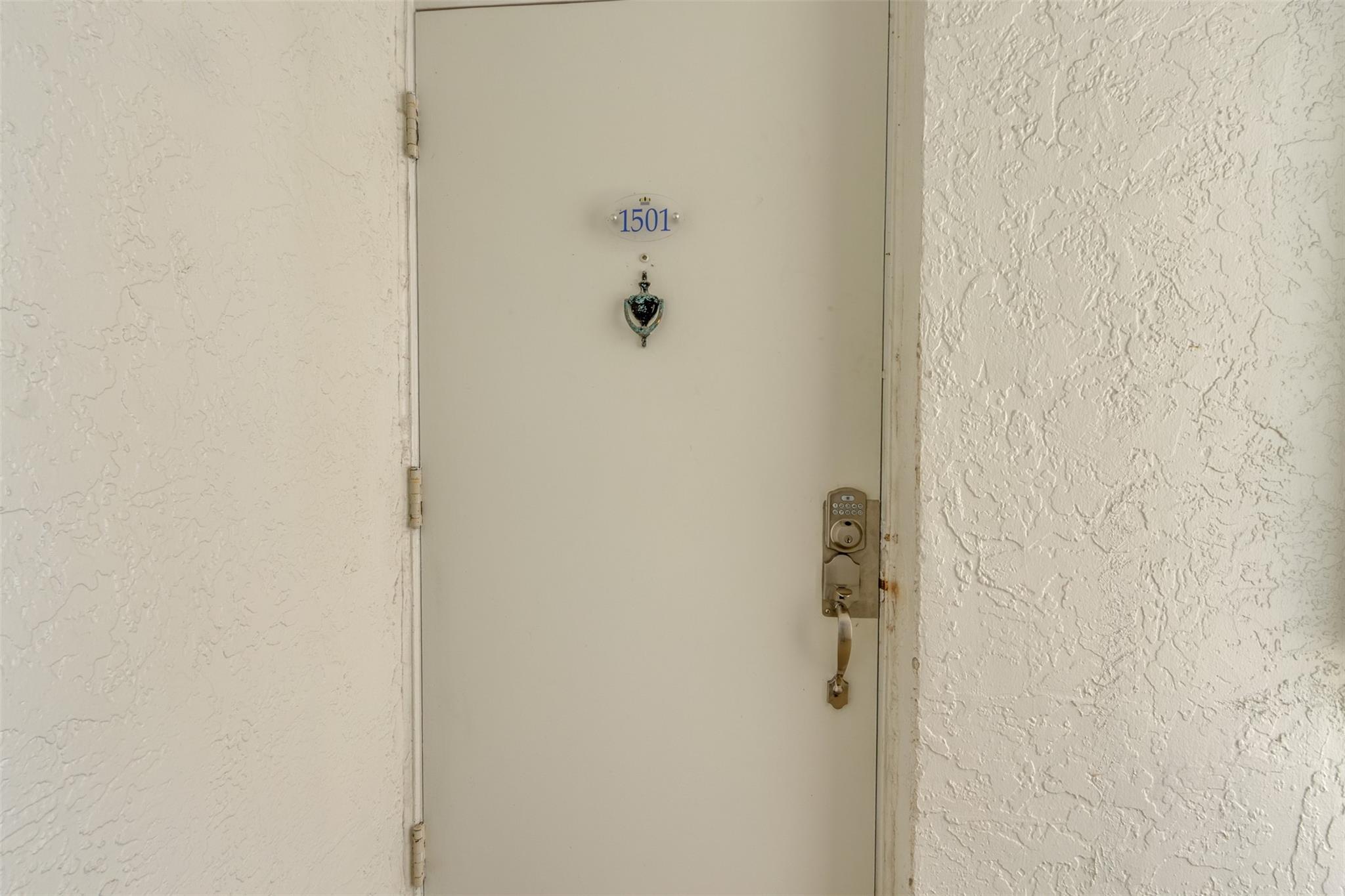 PRINCESS OF HUTCHINSON IS - Residential