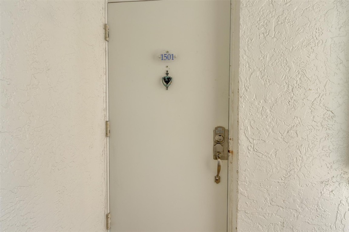 PRINCESS OF HUTCHINSON IS - Residential