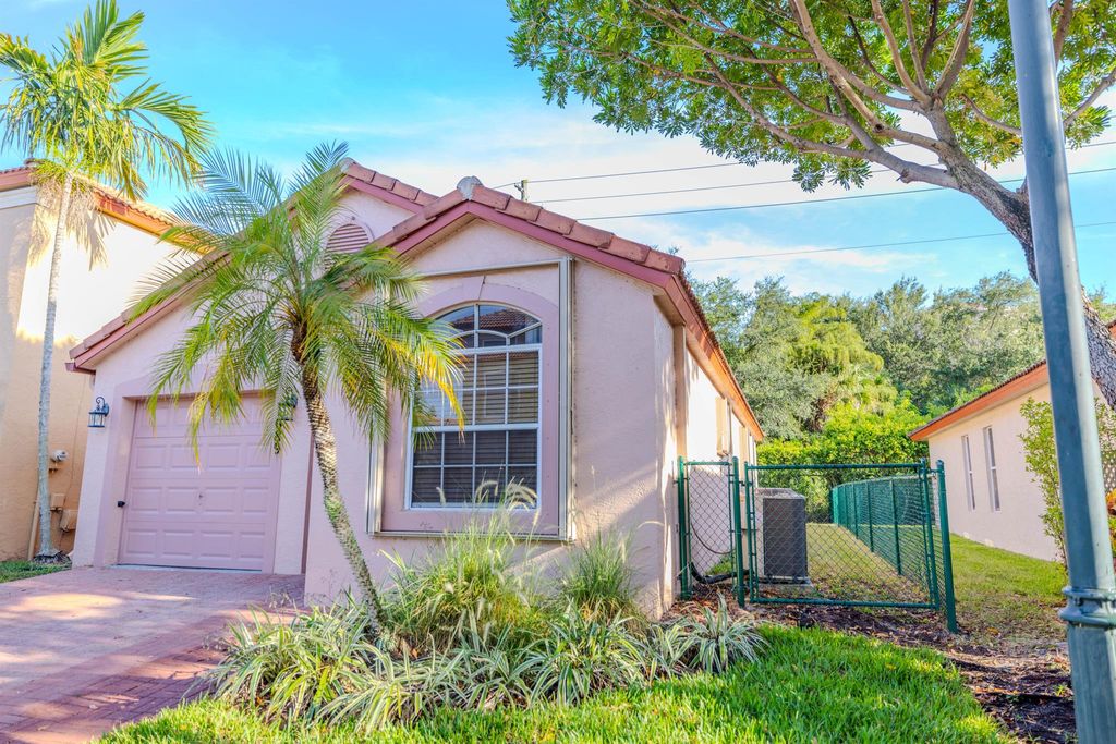 Photo of 1089 Via Jardin, West Palm Beach, FL 33418 (MLS # R11113084)