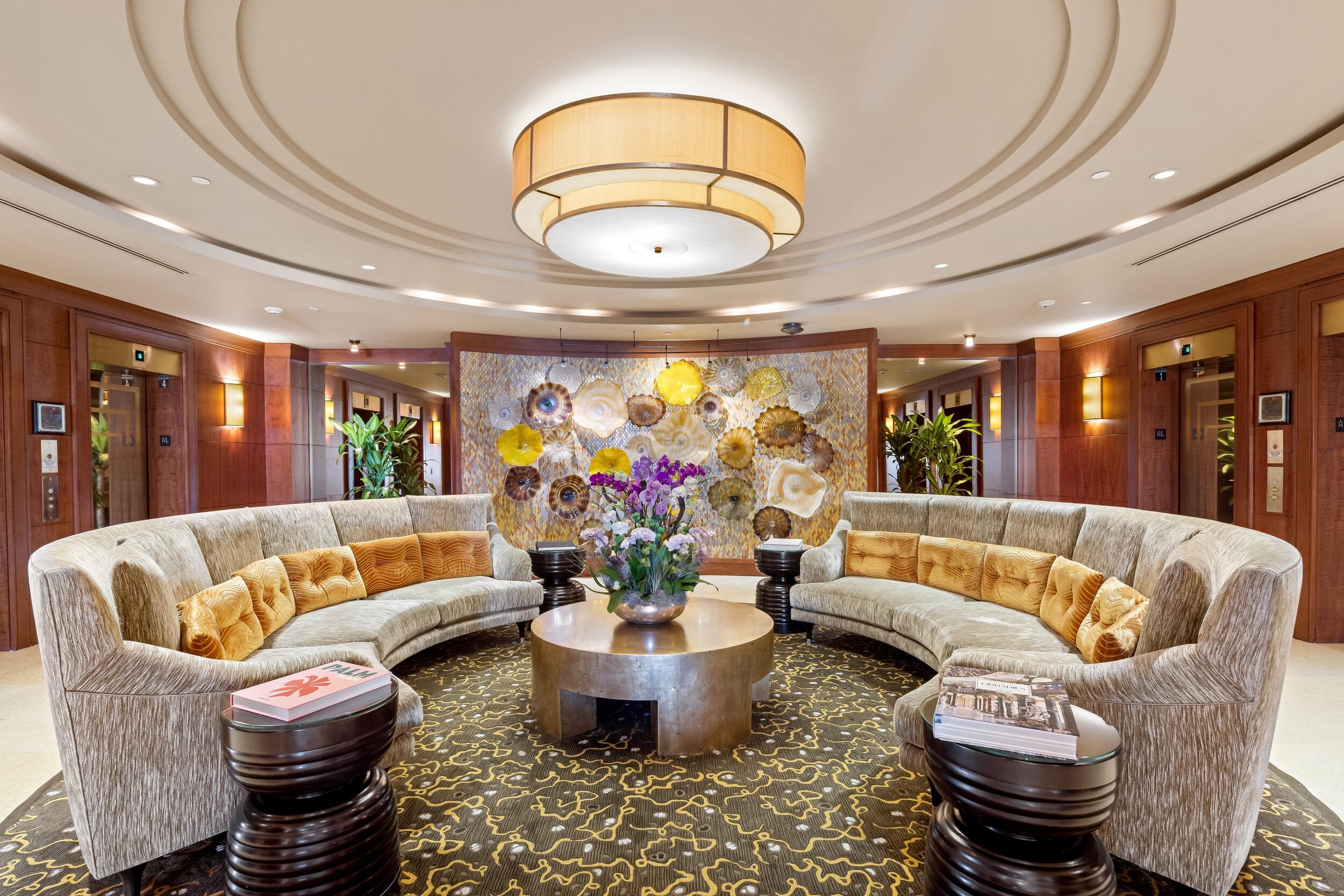 Luxuria - Residential