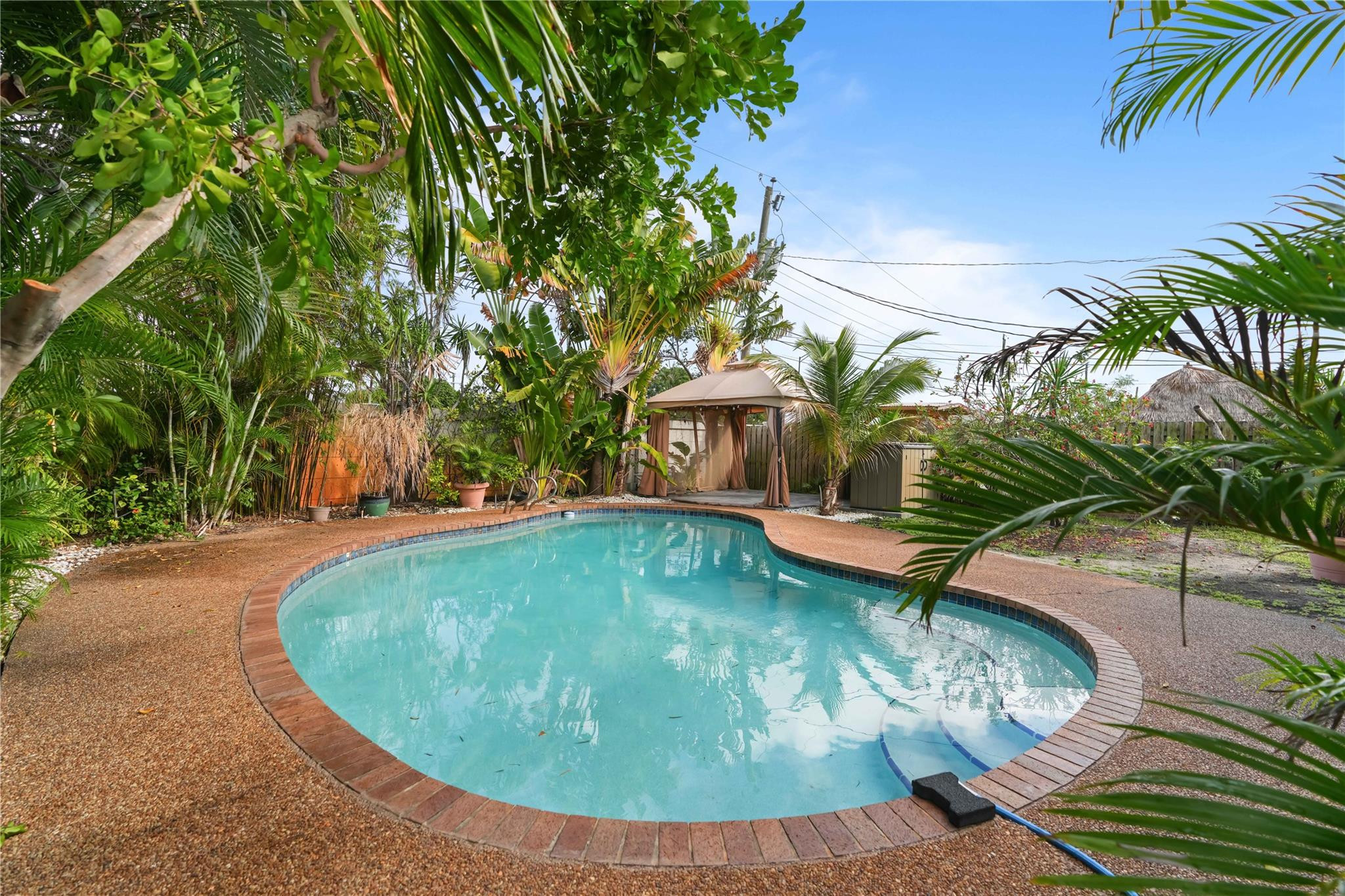 North Andrews Gardens Fir - Residential