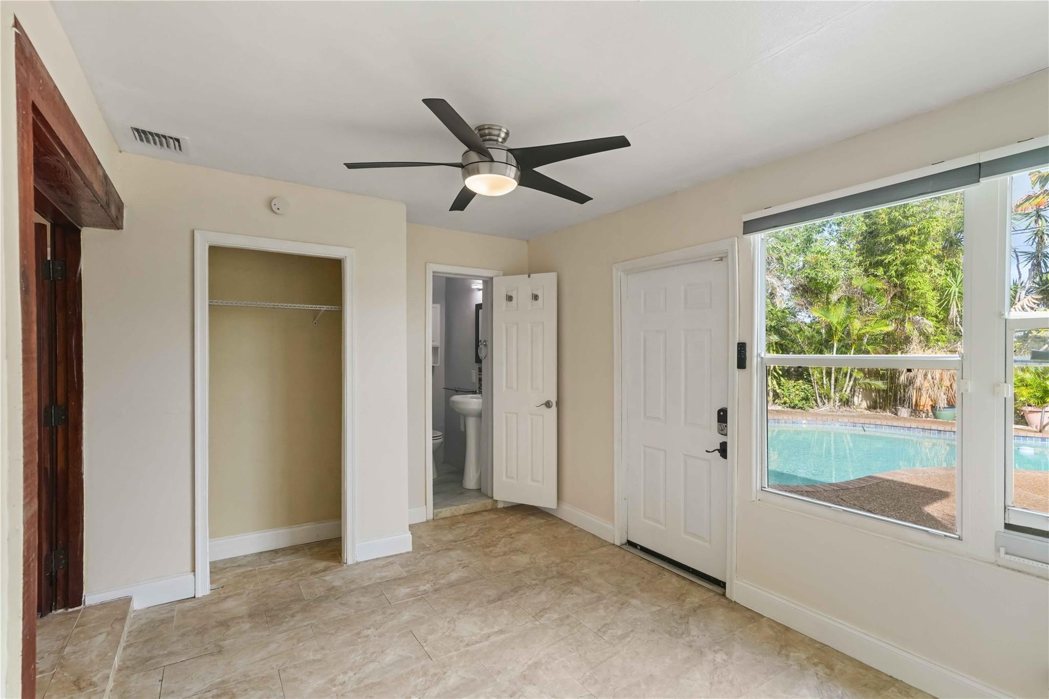 North Andrews Gardens Fir - Residential