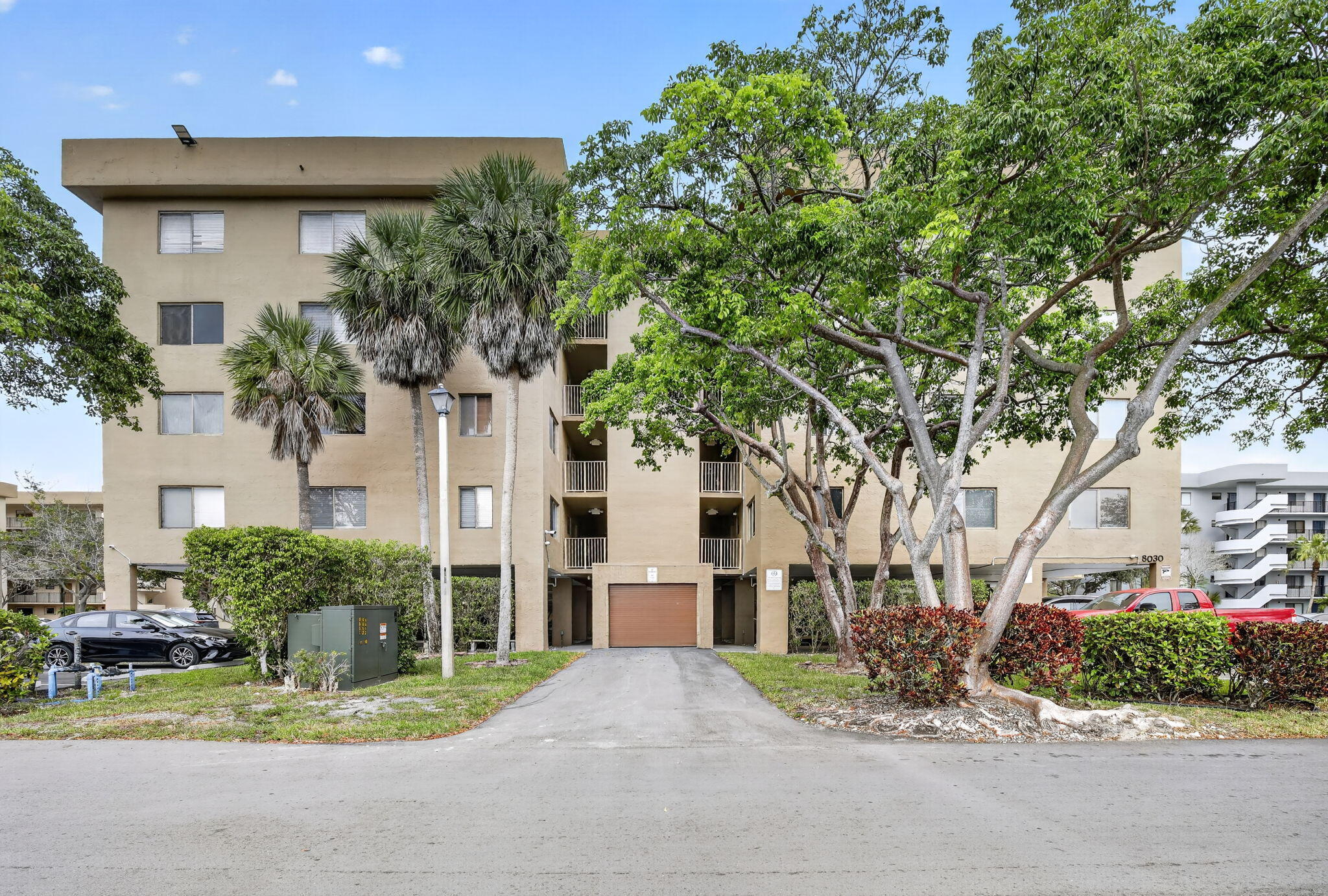 8030 Hampton Boulevard 414