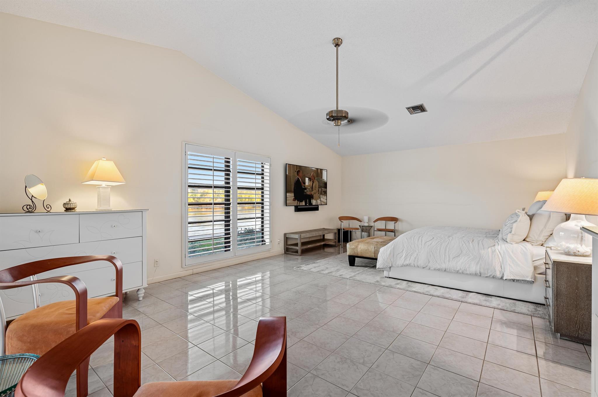 PLACE AU SOLEIL - Residential