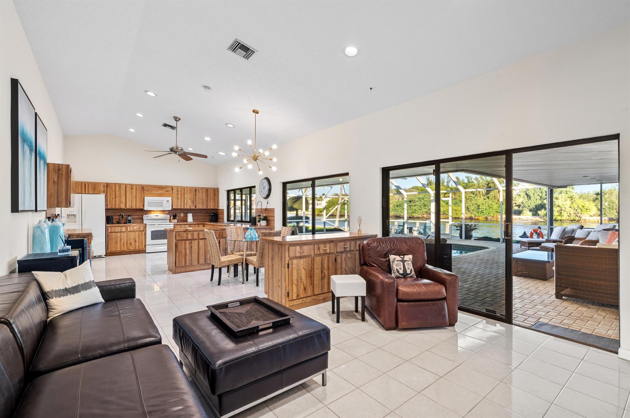 PLACE AU SOLEIL - Residential