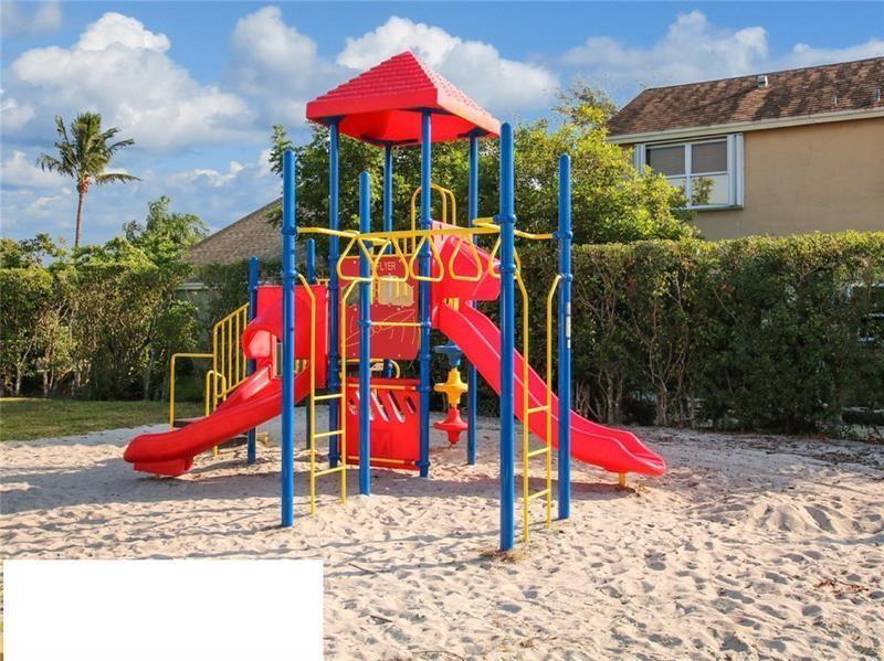 SCARBOROUGH - Residential
