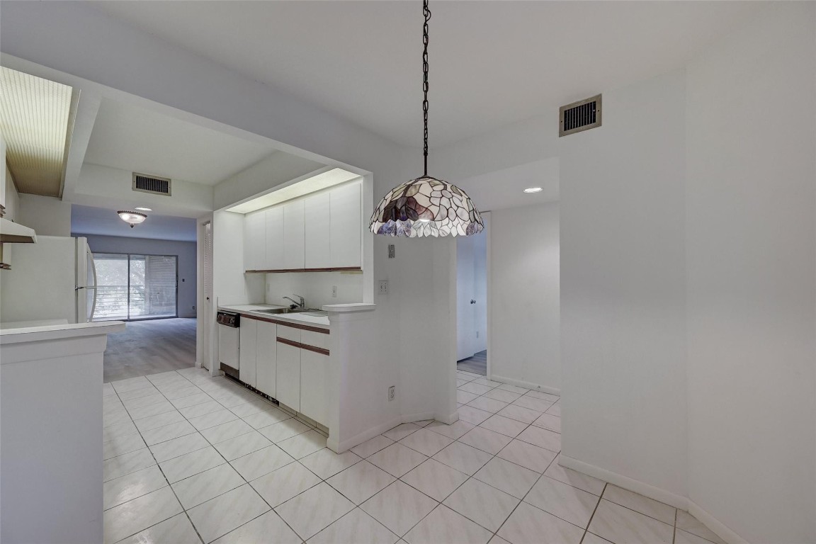 WYNMOOR VILLAGE - Residential