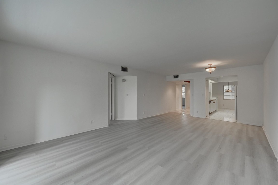 WYNMOOR VILLAGE - Residential