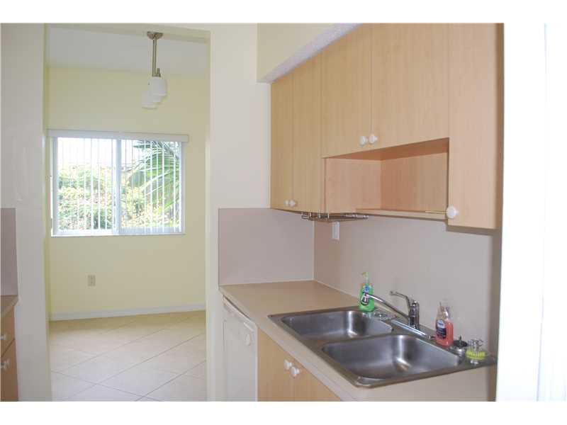 UNIVERSITY PARC RESIDENCE - Residential Lease